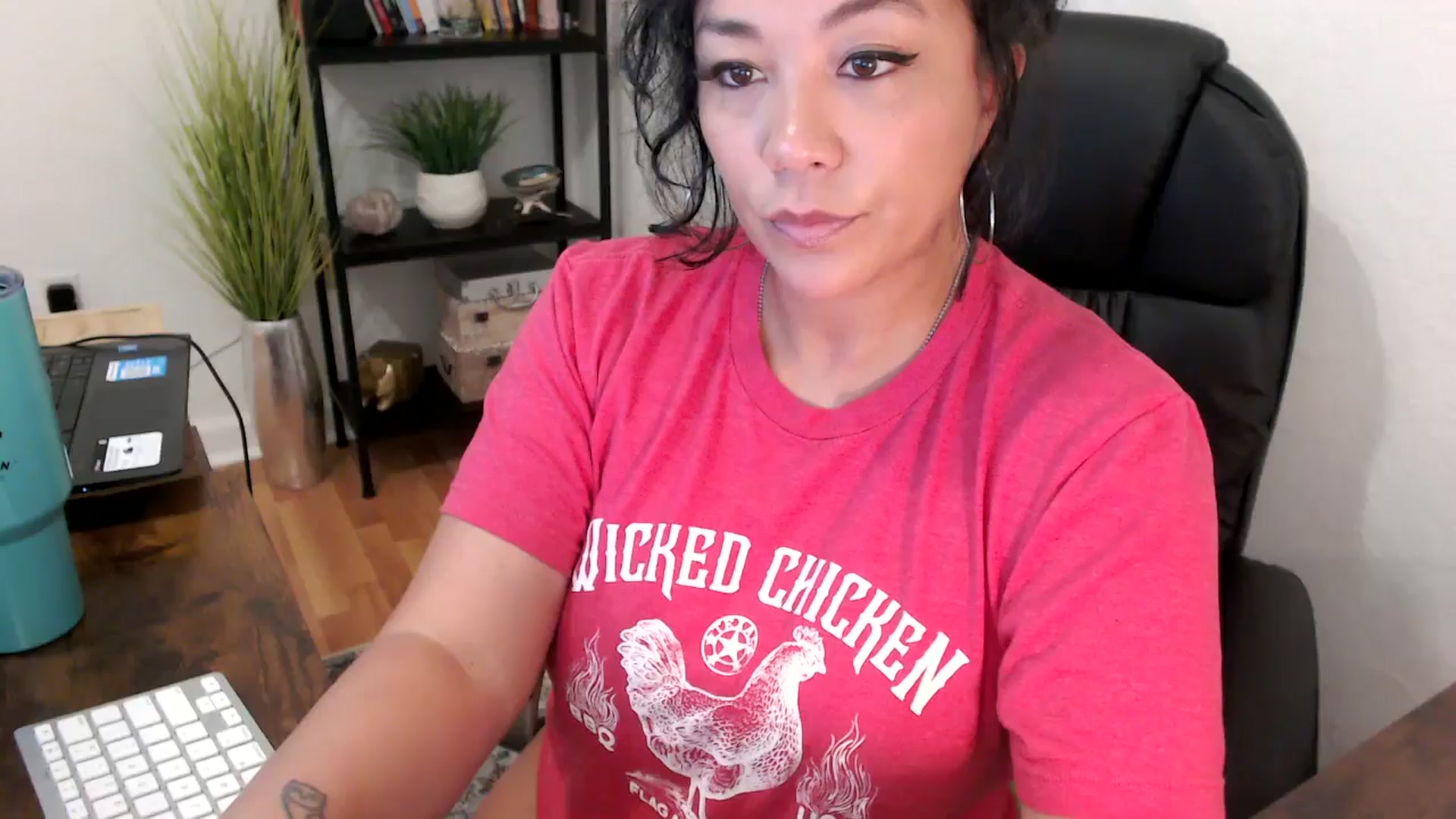 Gallery image thumbnail from MickaylaMinx's myfreecams stream on, 11/05/2024, 16:20 image 6 of 20
