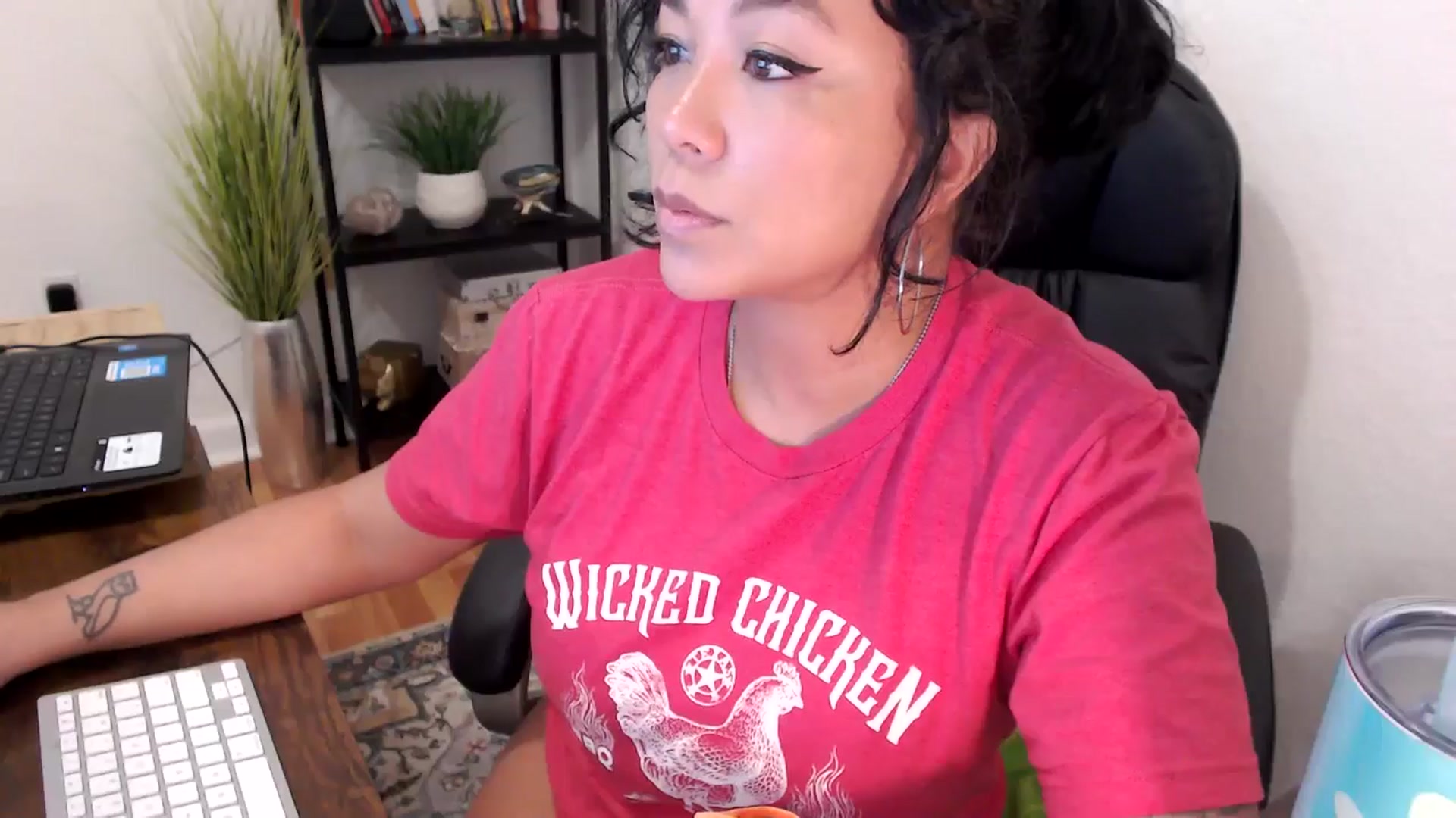 Gallery image thumbnail from MickaylaMinx's myfreecams stream on, 11/05/2024, 16:20 image 20 of 20