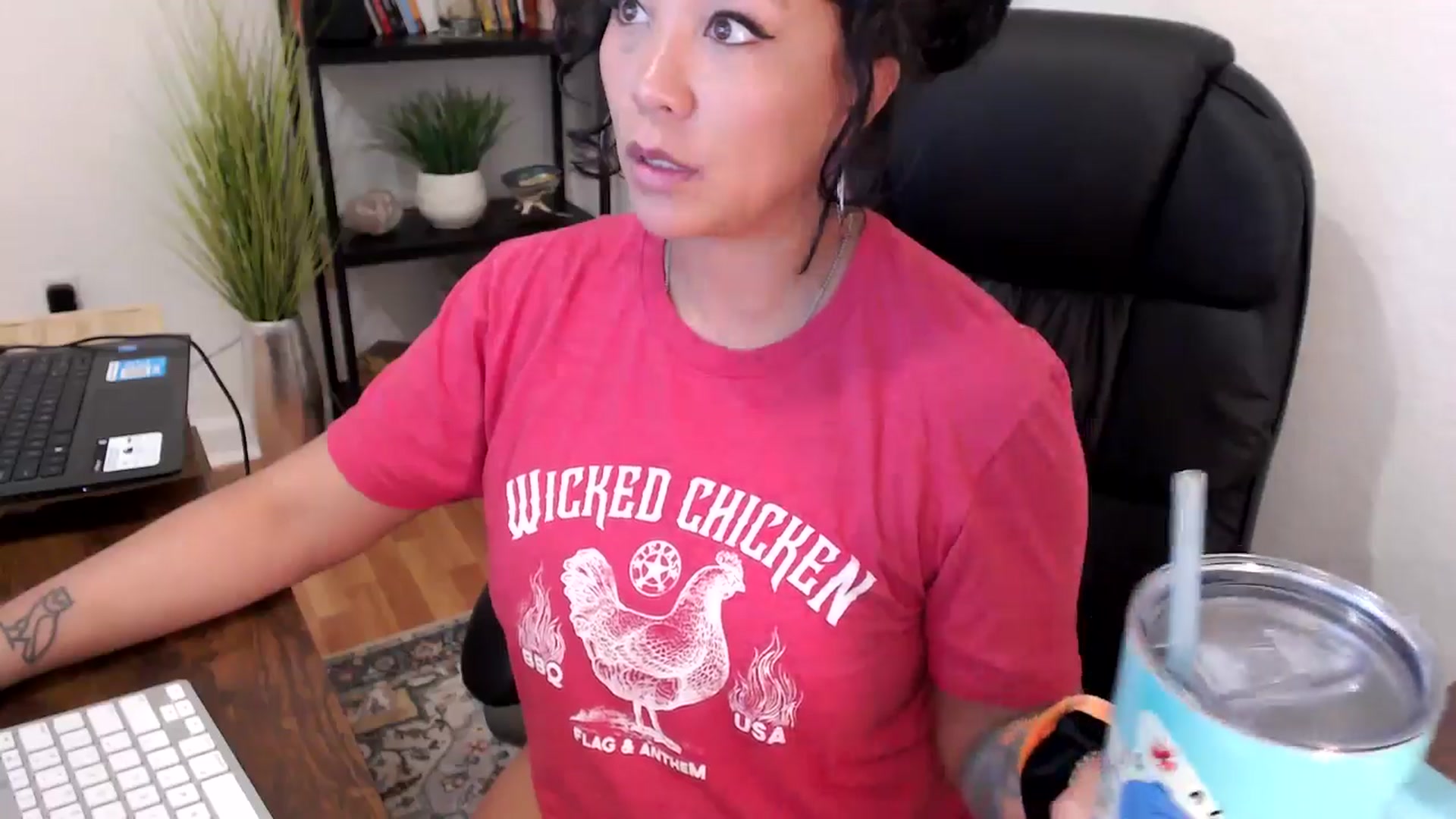 Gallery image thumbnail from MickaylaMinx's myfreecams stream on, 11/05/2024, 16:20 image 16 of 20