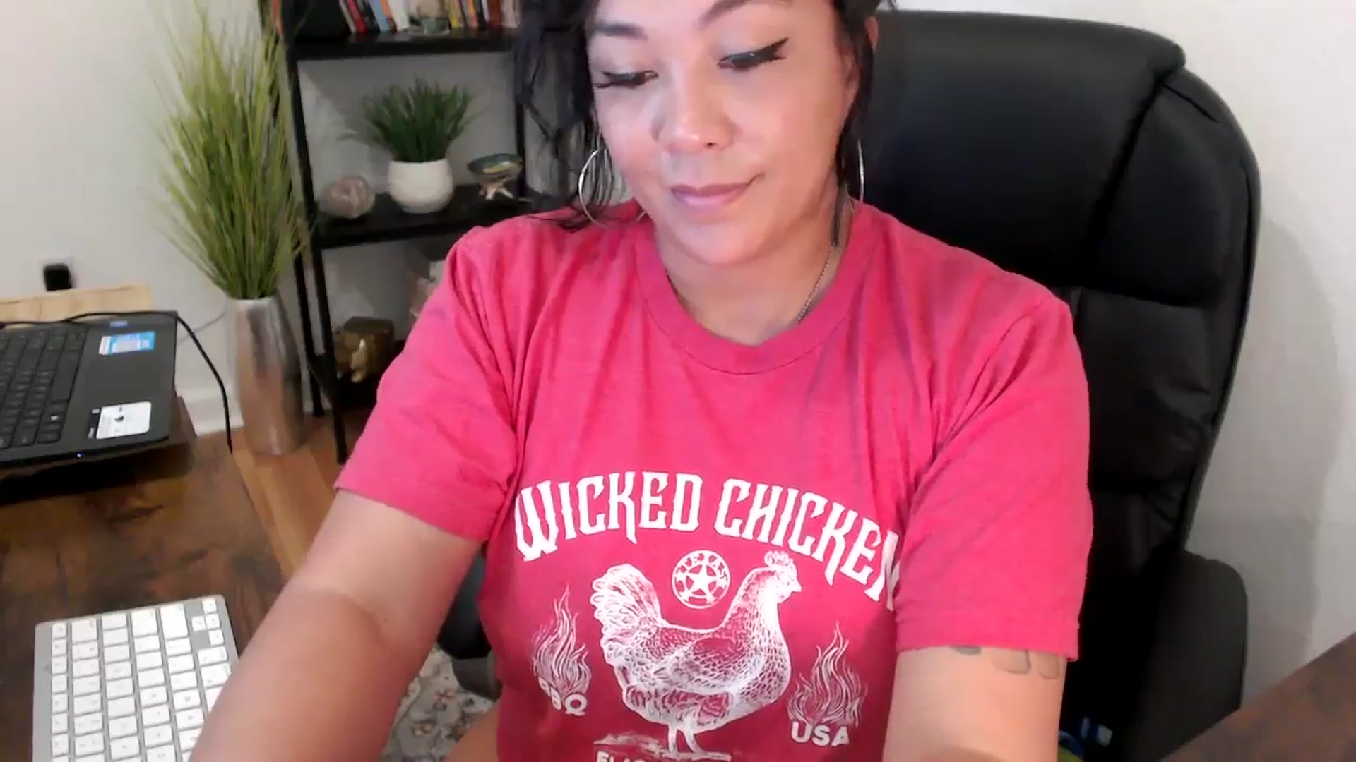 Gallery image thumbnail from MickaylaMinx's myfreecams stream on, 11/05/2024, 16:49 image 10 of 20