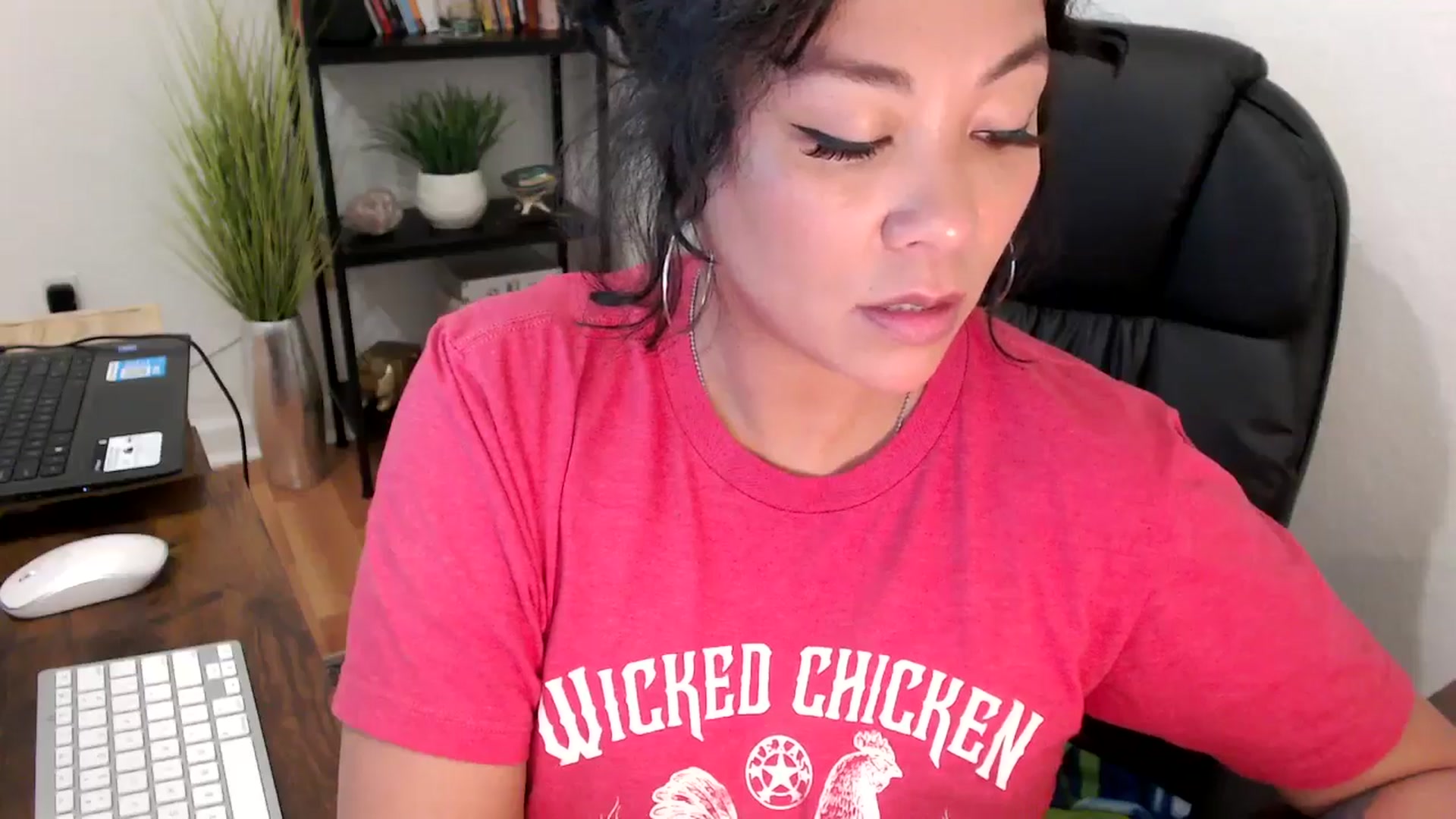 Gallery image thumbnail from MickaylaMinx's myfreecams stream on, 11/05/2024, 16:49 image 5 of 20