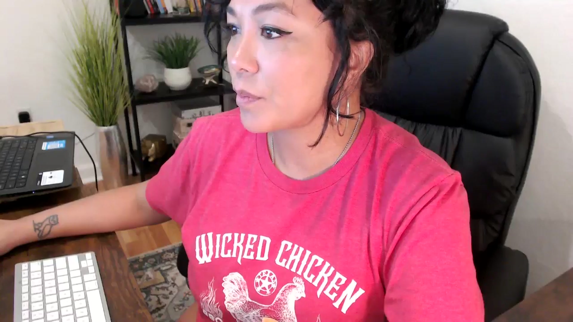 Gallery image thumbnail from MickaylaMinx's myfreecams stream on, 11/05/2024, 16:49 image 7 of 20