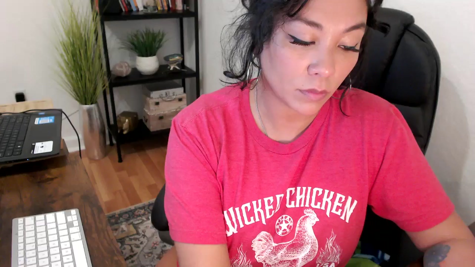Gallery image thumbnail from MickaylaMinx's myfreecams stream on, 11/05/2024, 16:49 image 9 of 20