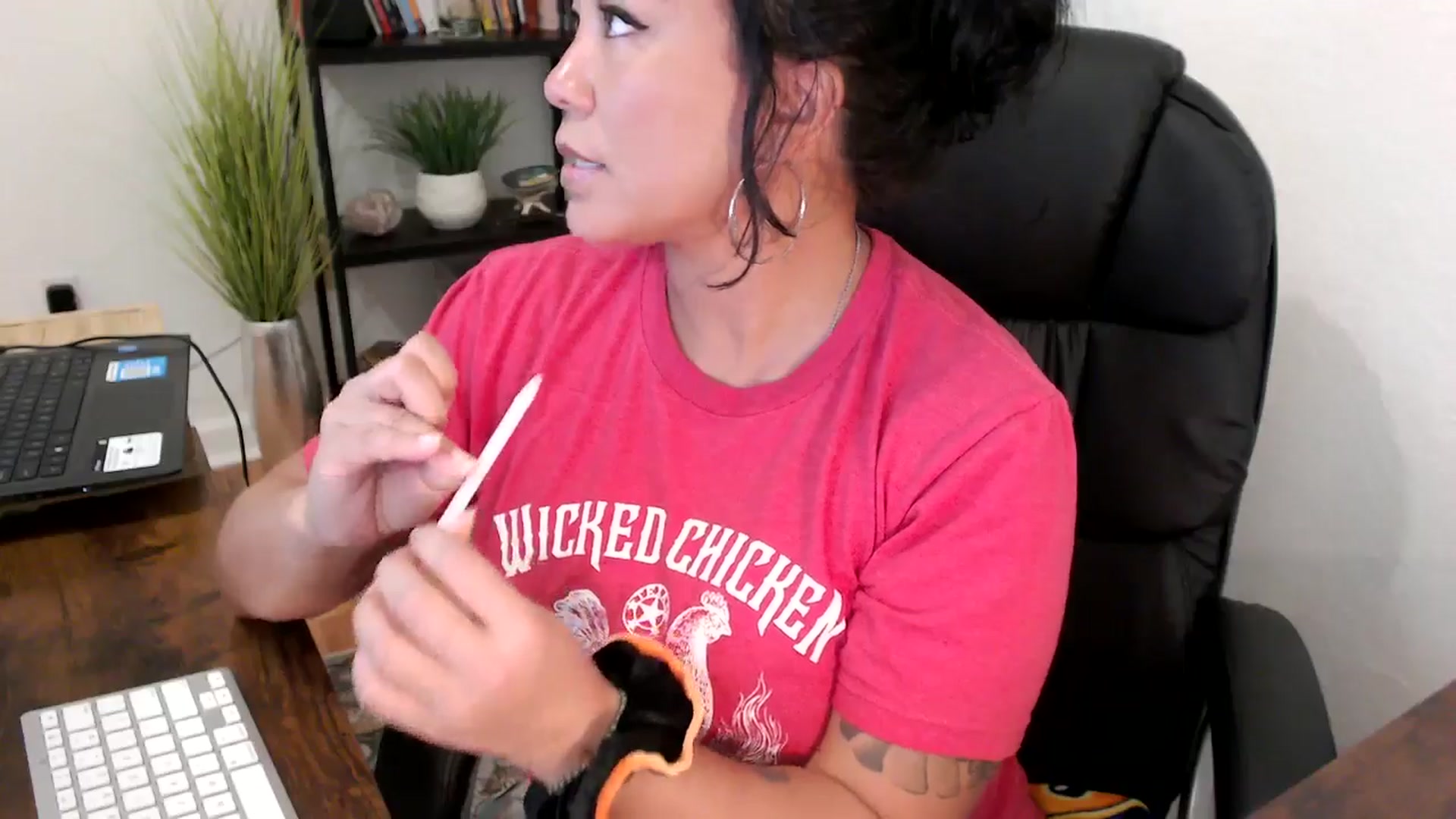 Gallery image thumbnail from MickaylaMinx's myfreecams stream on, 11/05/2024, 17:36 image 13 of 20