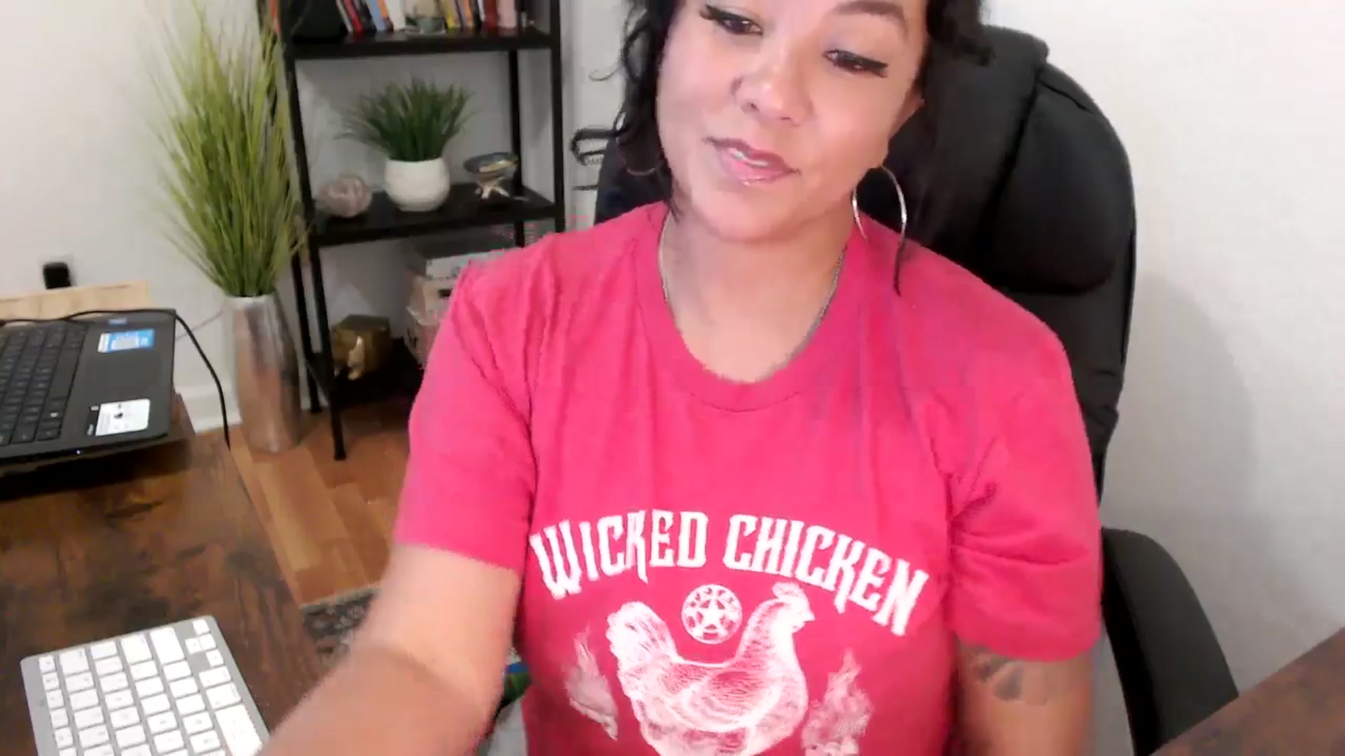 Gallery image thumbnail from MickaylaMinx's myfreecams stream on, 11/05/2024, 17:36 image 4 of 20