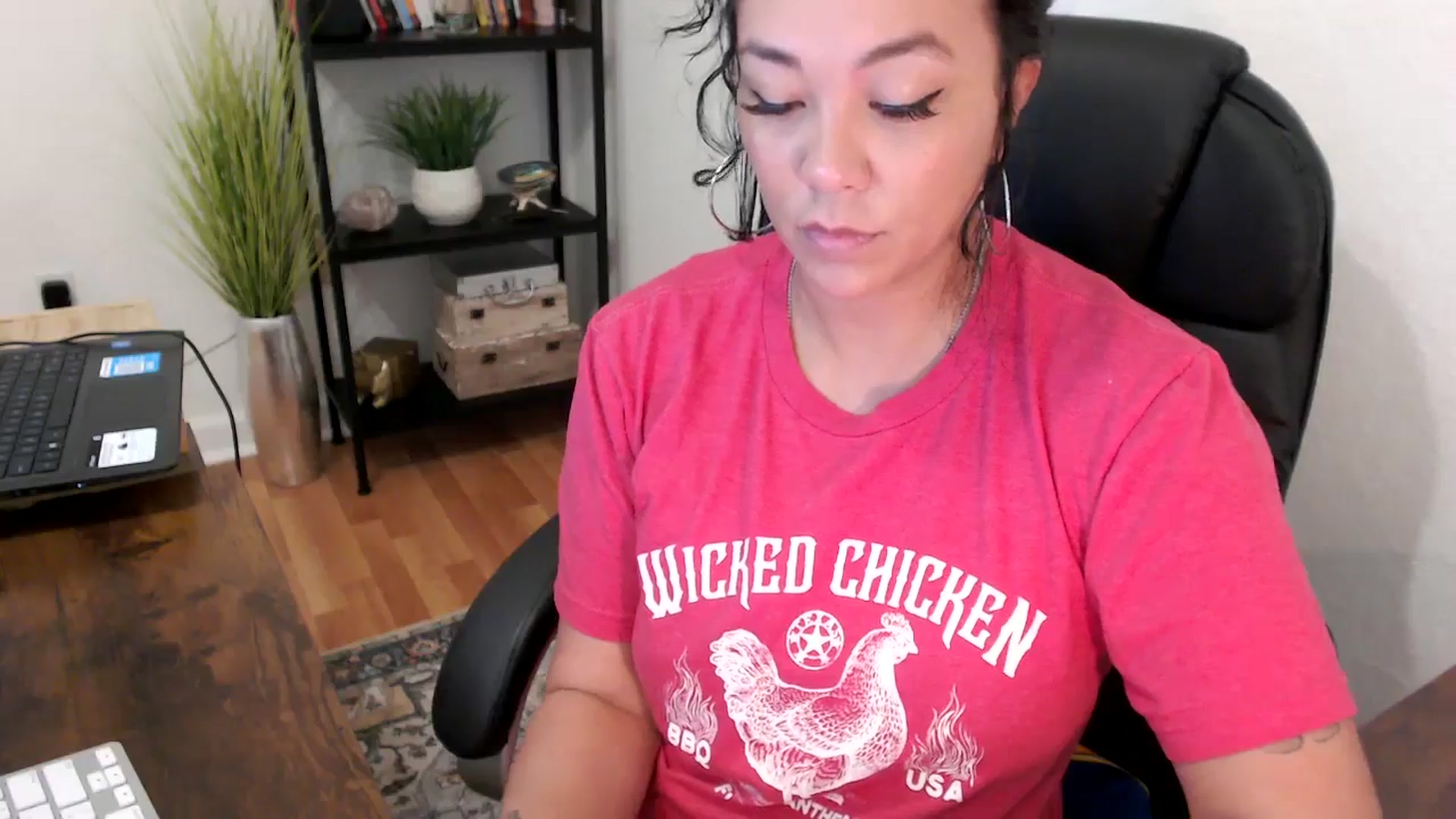 Gallery image thumbnail from MickaylaMinx's myfreecams stream on, 11/05/2024, 18:54 image 19 of 20