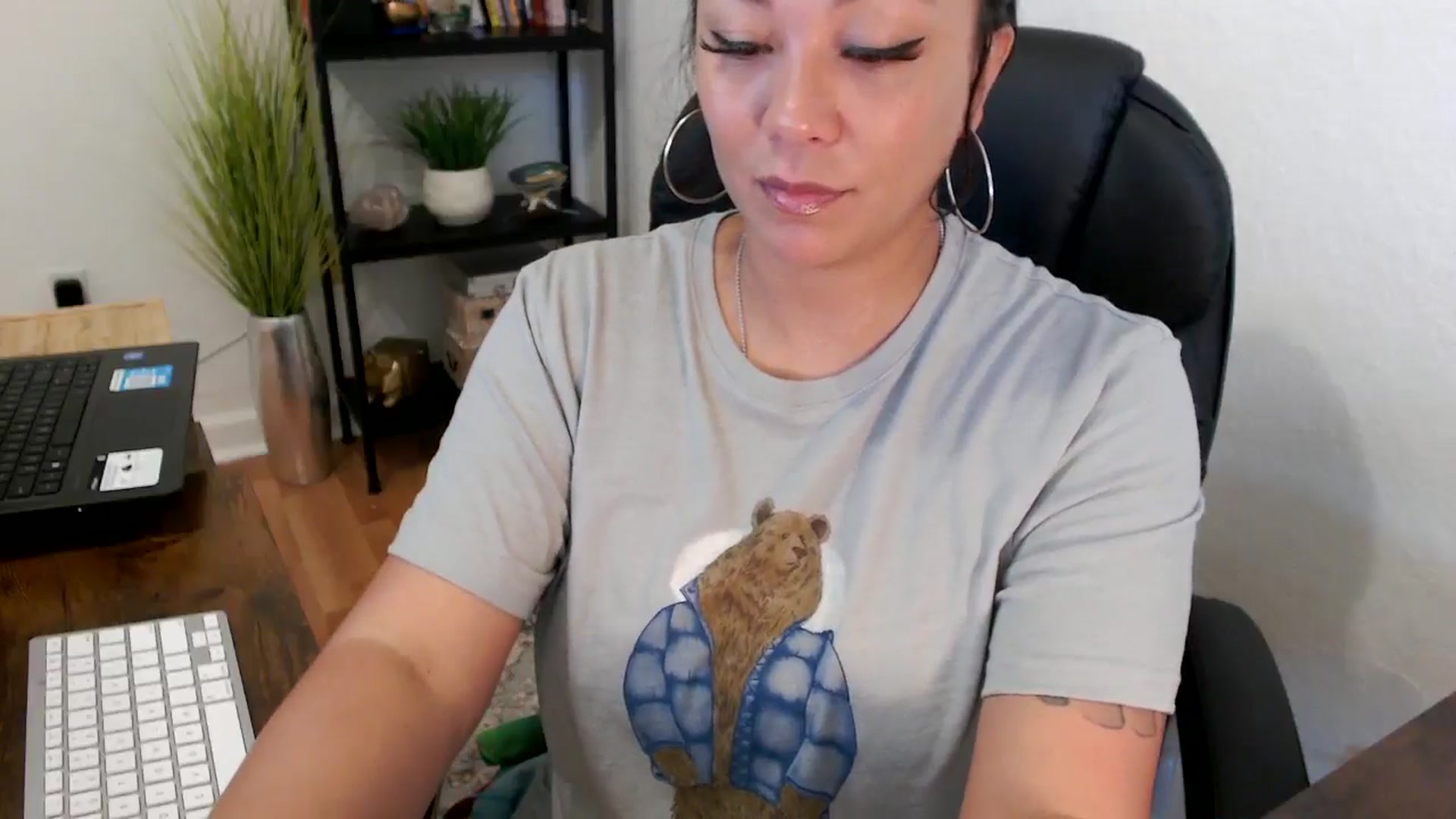 Gallery image thumbnail from MickaylaMinx's myfreecams stream on, 11/06/2024, 16:48 image 3 of 20