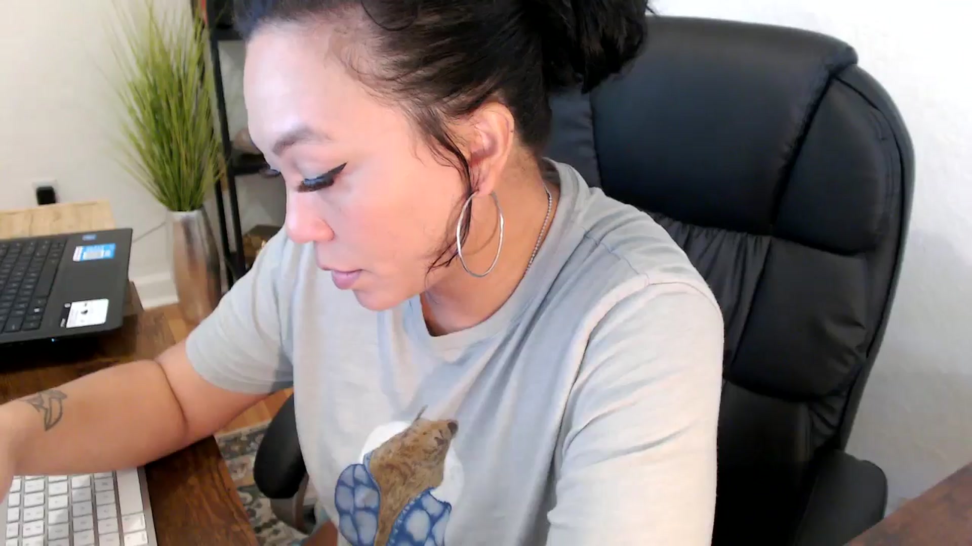 Gallery image thumbnail from MickaylaMinx's myfreecams stream on, 11/06/2024, 16:48 image 12 of 20