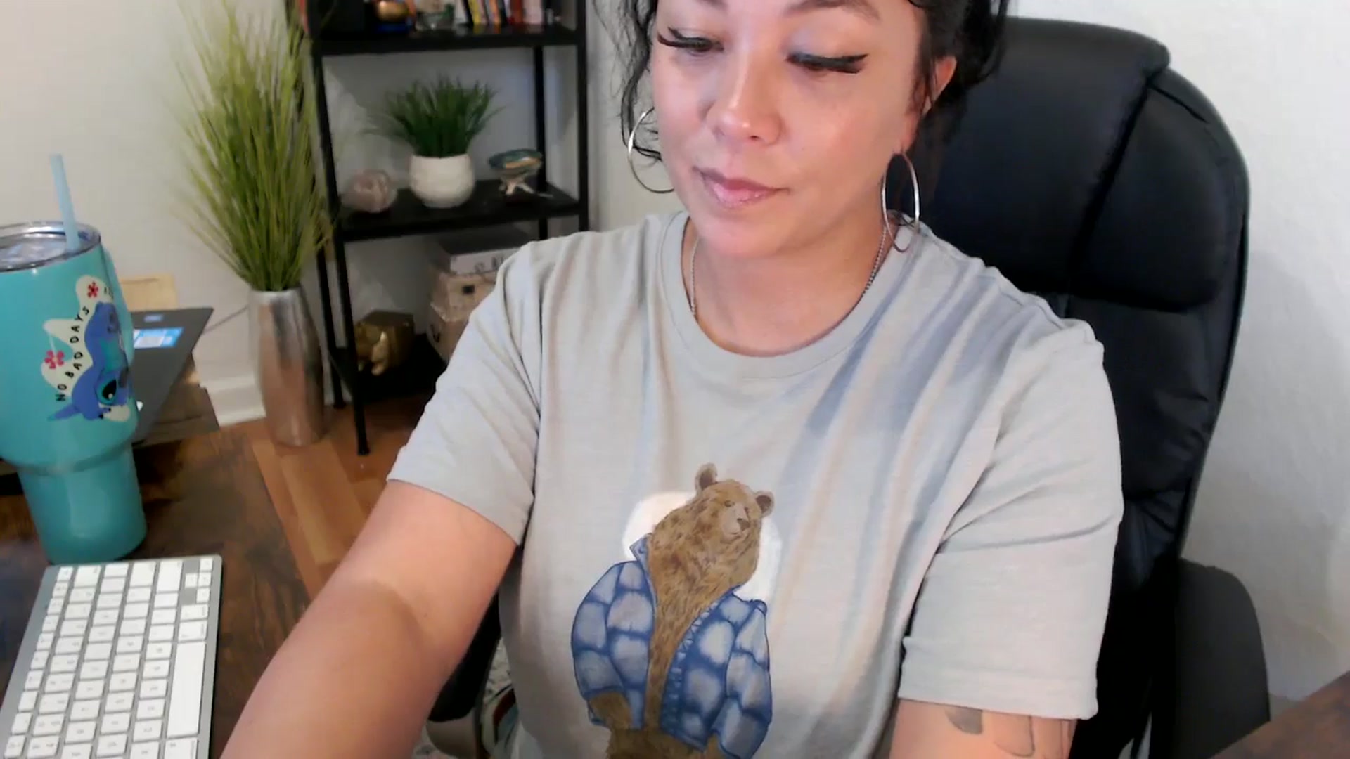 Gallery image thumbnail from MickaylaMinx's myfreecams stream on, 11/06/2024, 18:02 image 4 of 20
