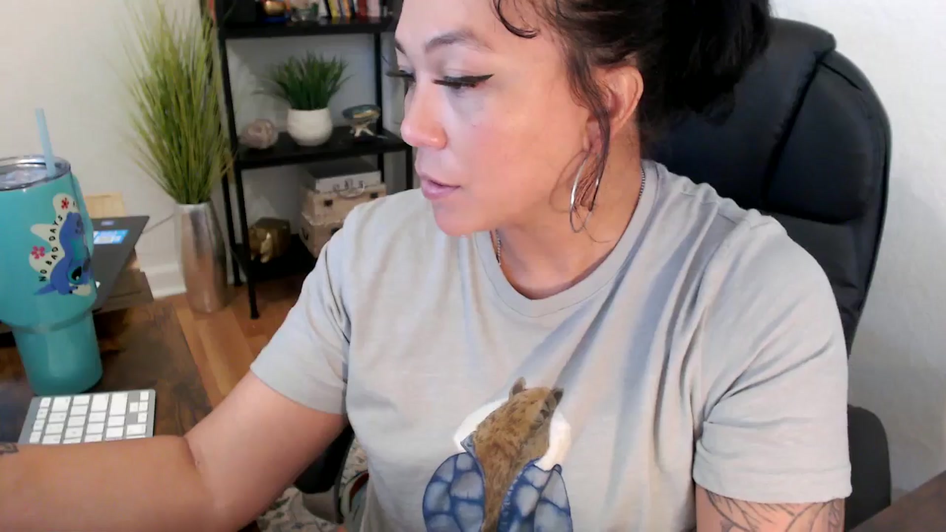 Gallery image thumbnail from MickaylaMinx's myfreecams stream on, 11/06/2024, 18:02 image 9 of 20