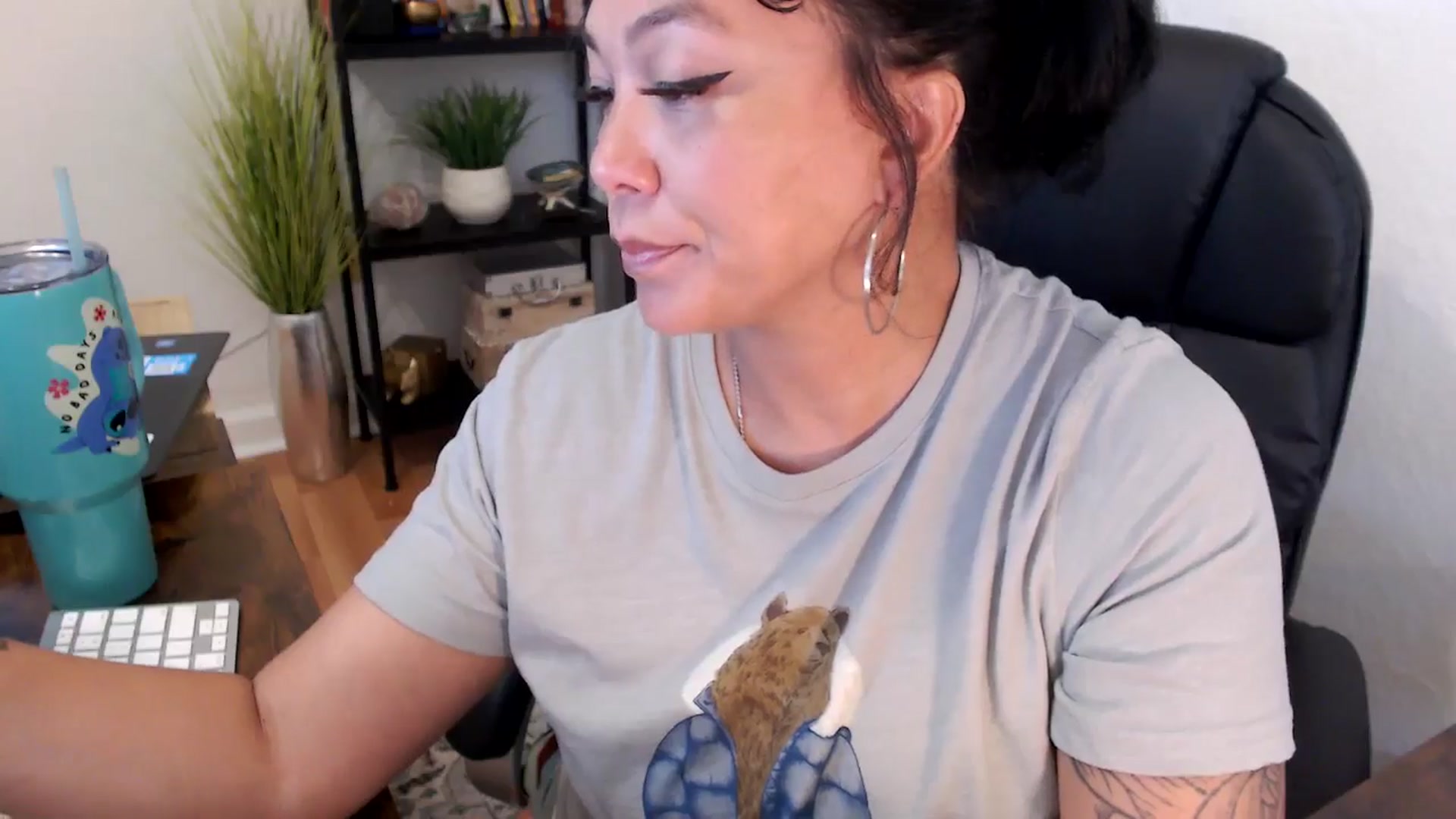 Gallery image thumbnail from MickaylaMinx's myfreecams stream on, 11/06/2024, 18:02 image 10 of 20