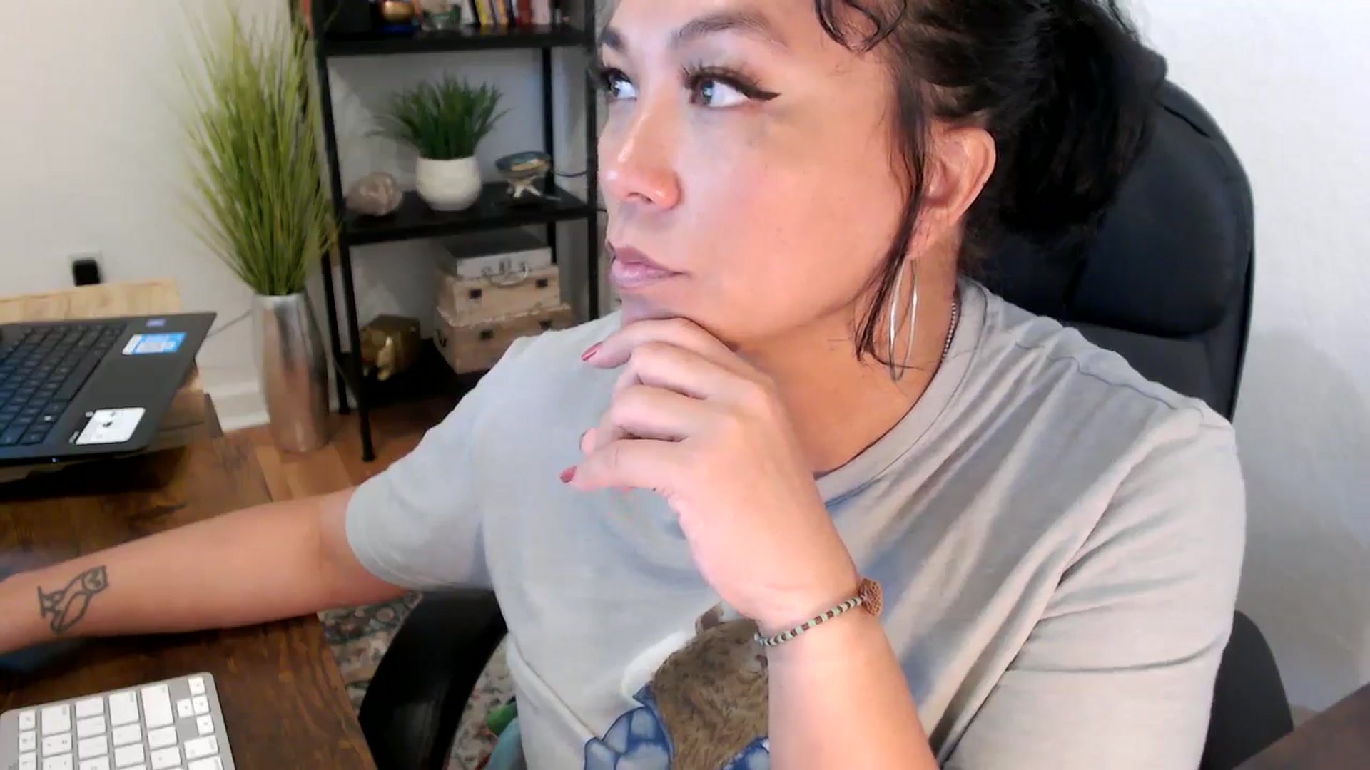 Gallery image thumbnail from MickaylaMinx's myfreecams stream on, 11/06/2024, 18:34 image 11 of 20