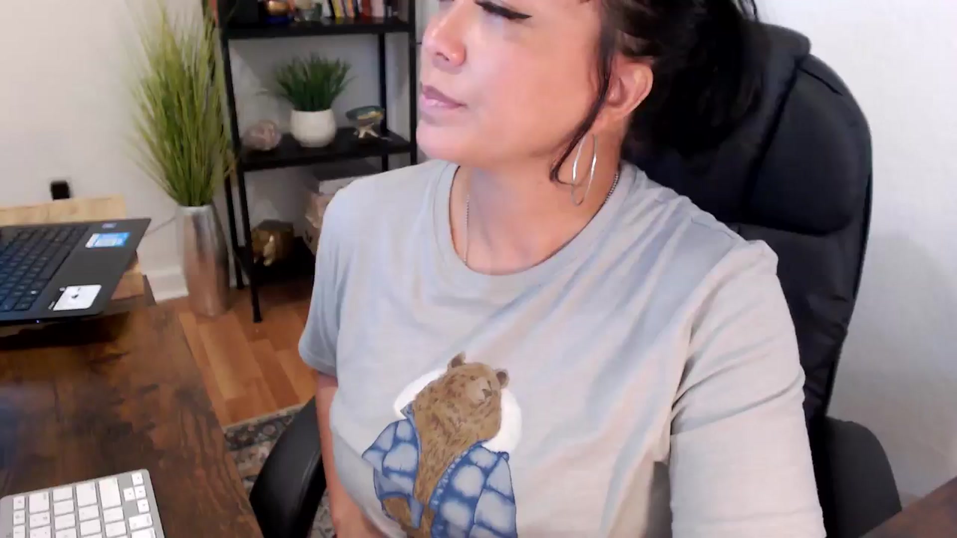Gallery image thumbnail from MickaylaMinx's myfreecams stream on, 11/06/2024, 18:34 image 9 of 20