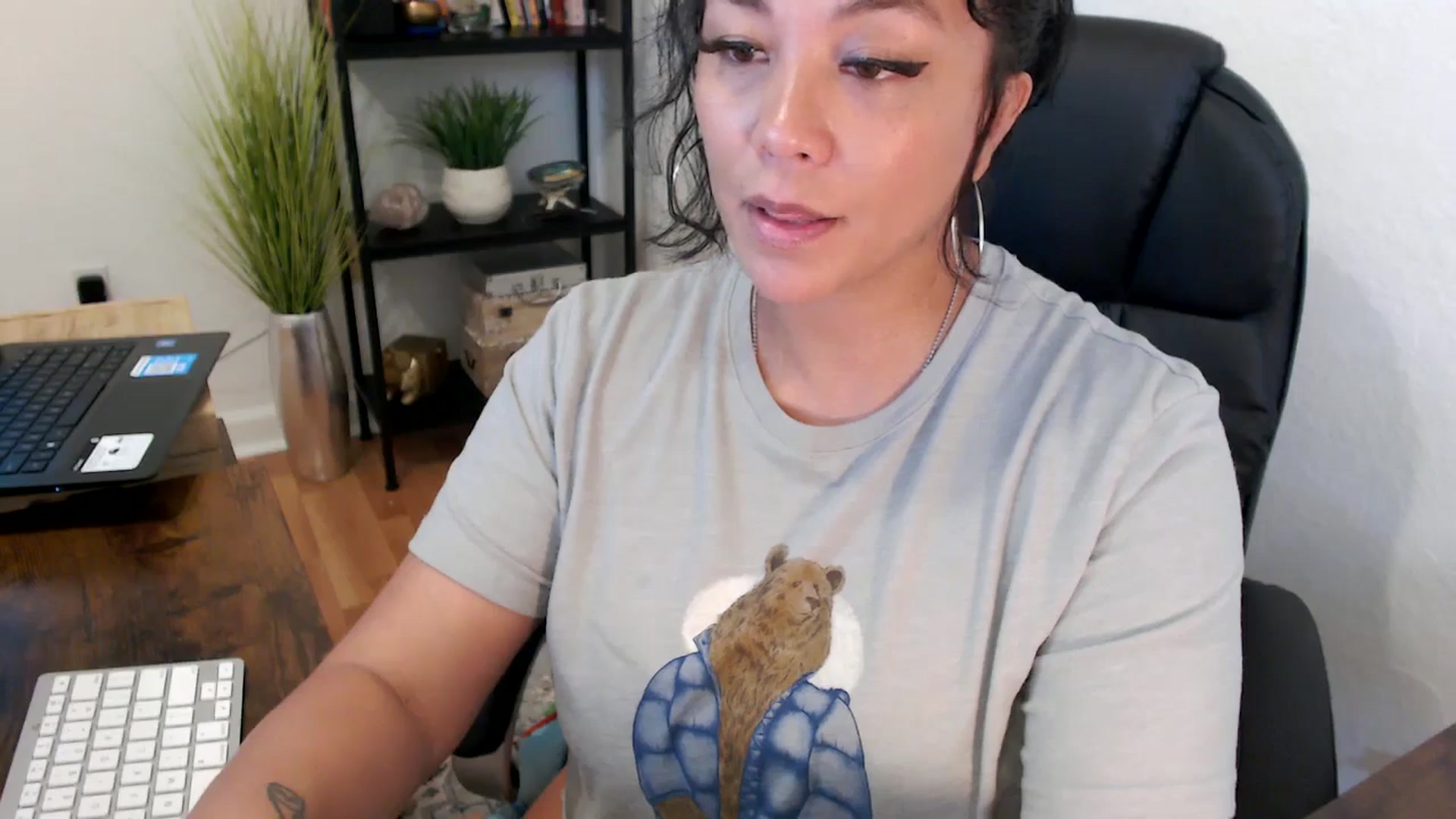 Gallery image thumbnail from MickaylaMinx's myfreecams stream on, 11/06/2024, 19:05 image 16 of 20