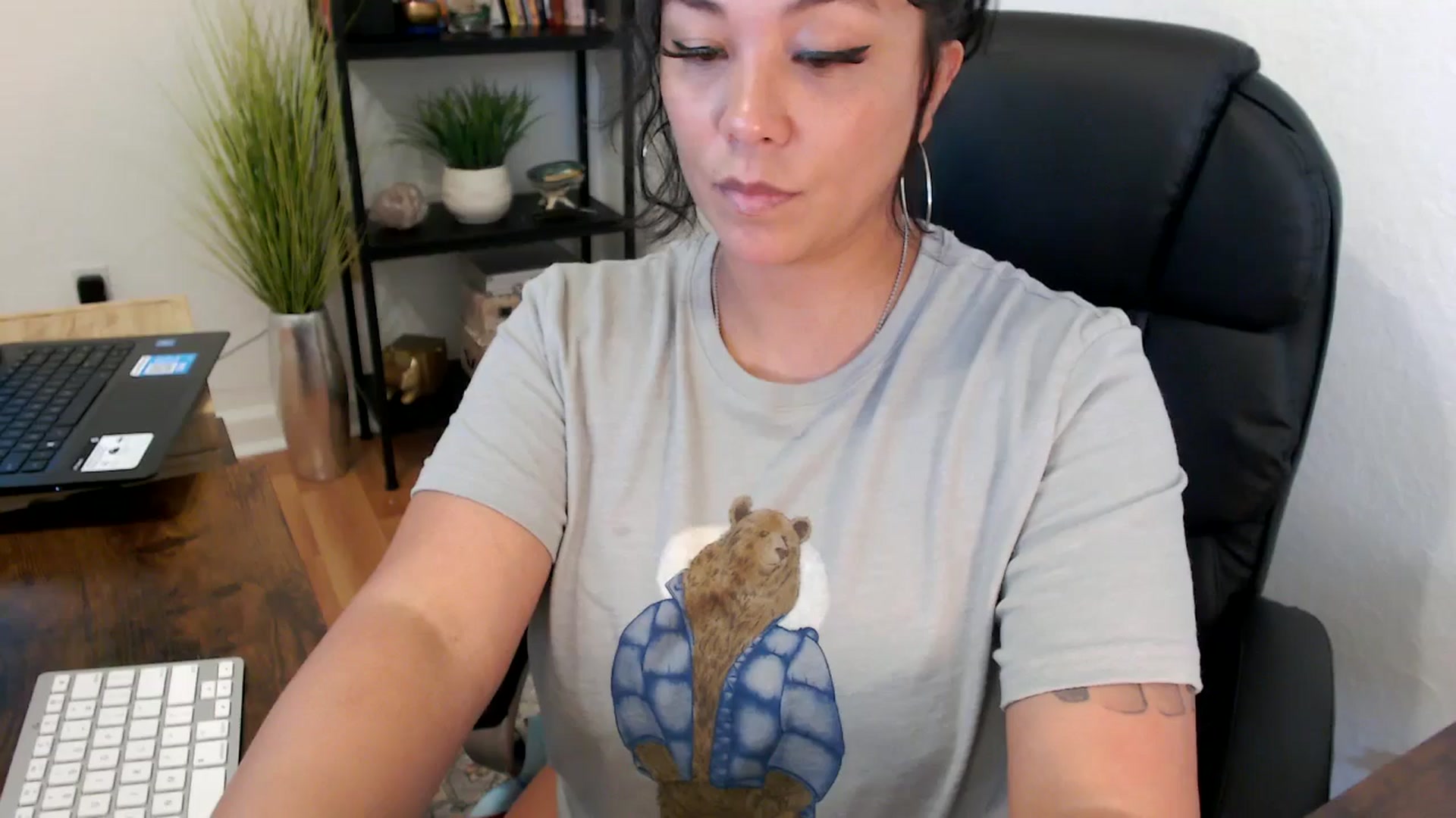 Gallery image thumbnail from MickaylaMinx's myfreecams stream on, 11/06/2024, 19:05 image 10 of 20