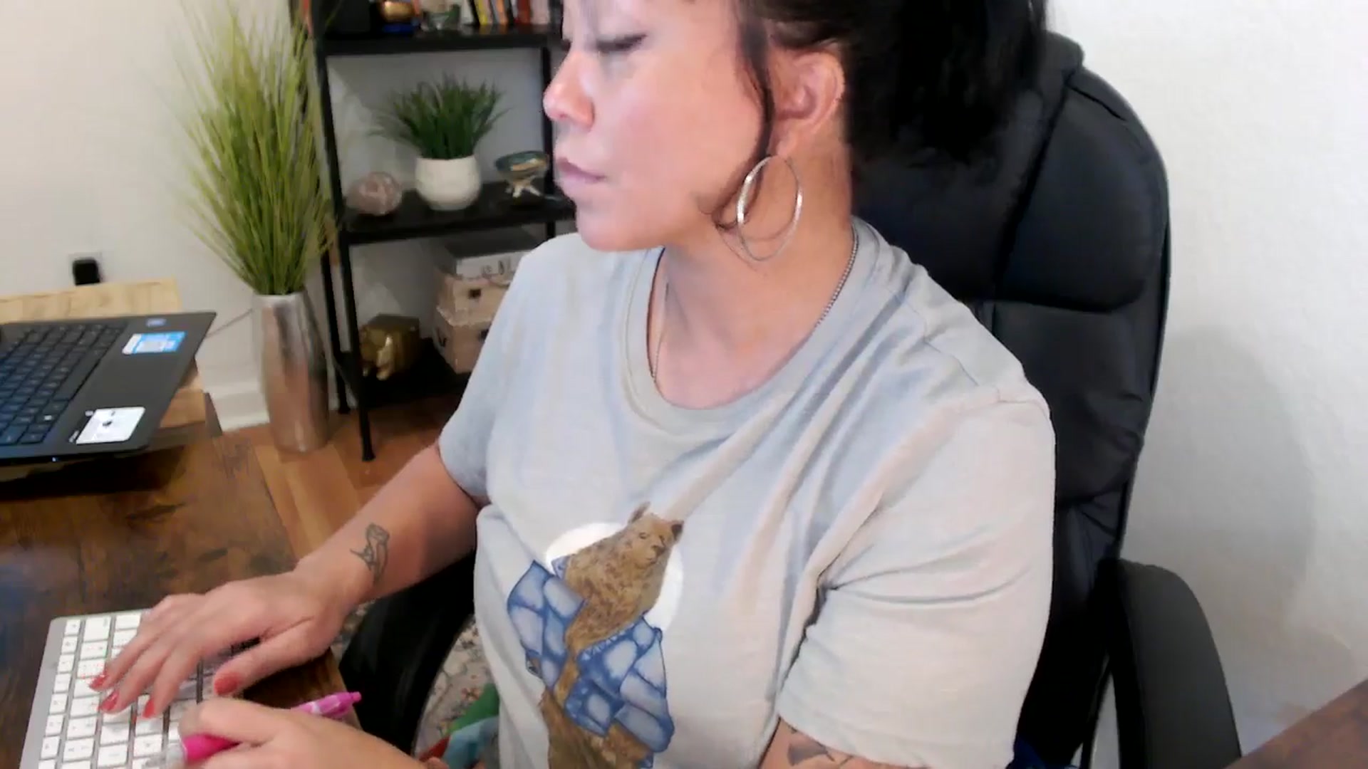 Gallery image thumbnail from MickaylaMinx's myfreecams stream on, 11/06/2024, 19:33 image 5 of 20