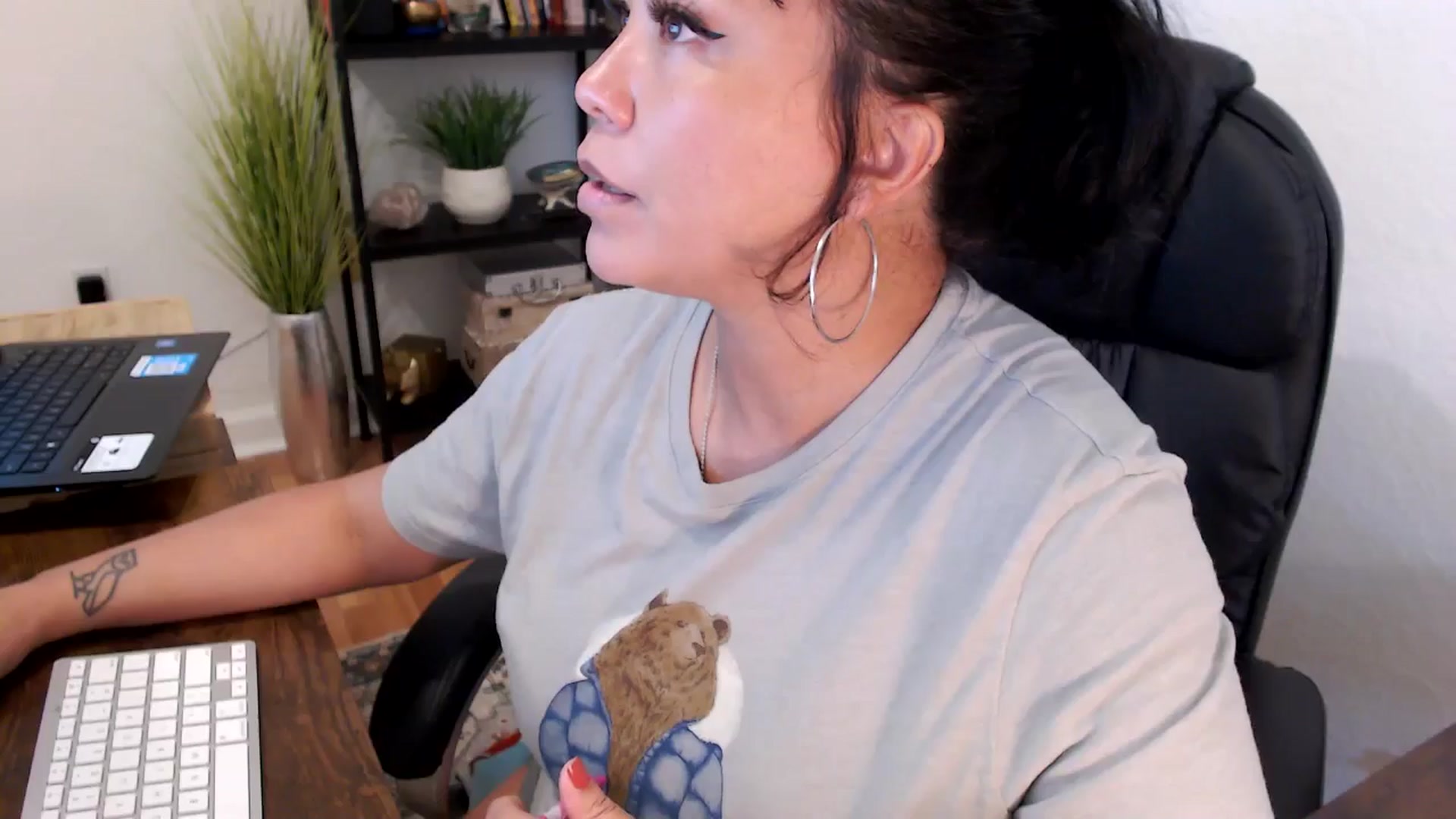 Gallery image thumbnail from MickaylaMinx's myfreecams stream on, 11/06/2024, 19:33 image 2 of 20