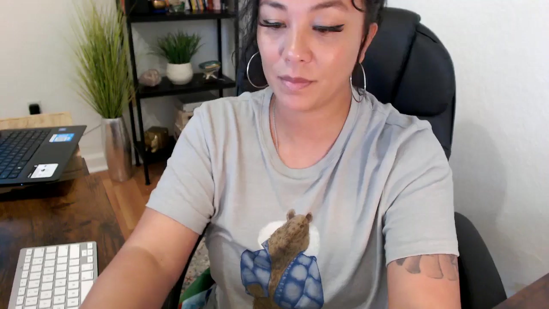 Gallery image thumbnail from MickaylaMinx's myfreecams stream on, 11/06/2024, 19:33 image 9 of 20