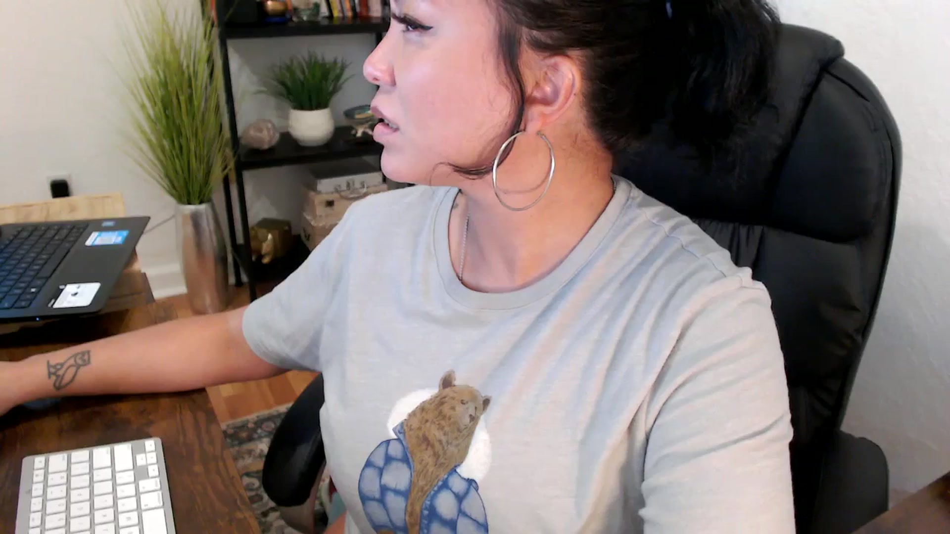 Gallery image thumbnail from MickaylaMinx's myfreecams stream on, 11/06/2024, 20:13 image 2 of 20