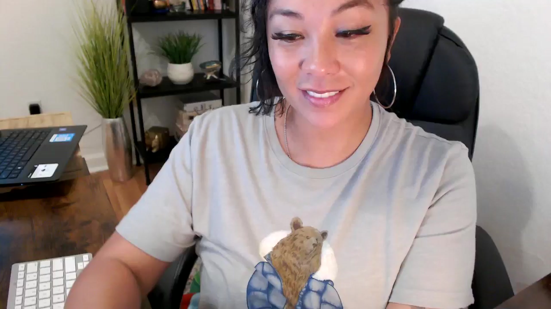 Gallery image thumbnail from MickaylaMinx's myfreecams stream on, 11/06/2024, 20:13 image 3 of 20