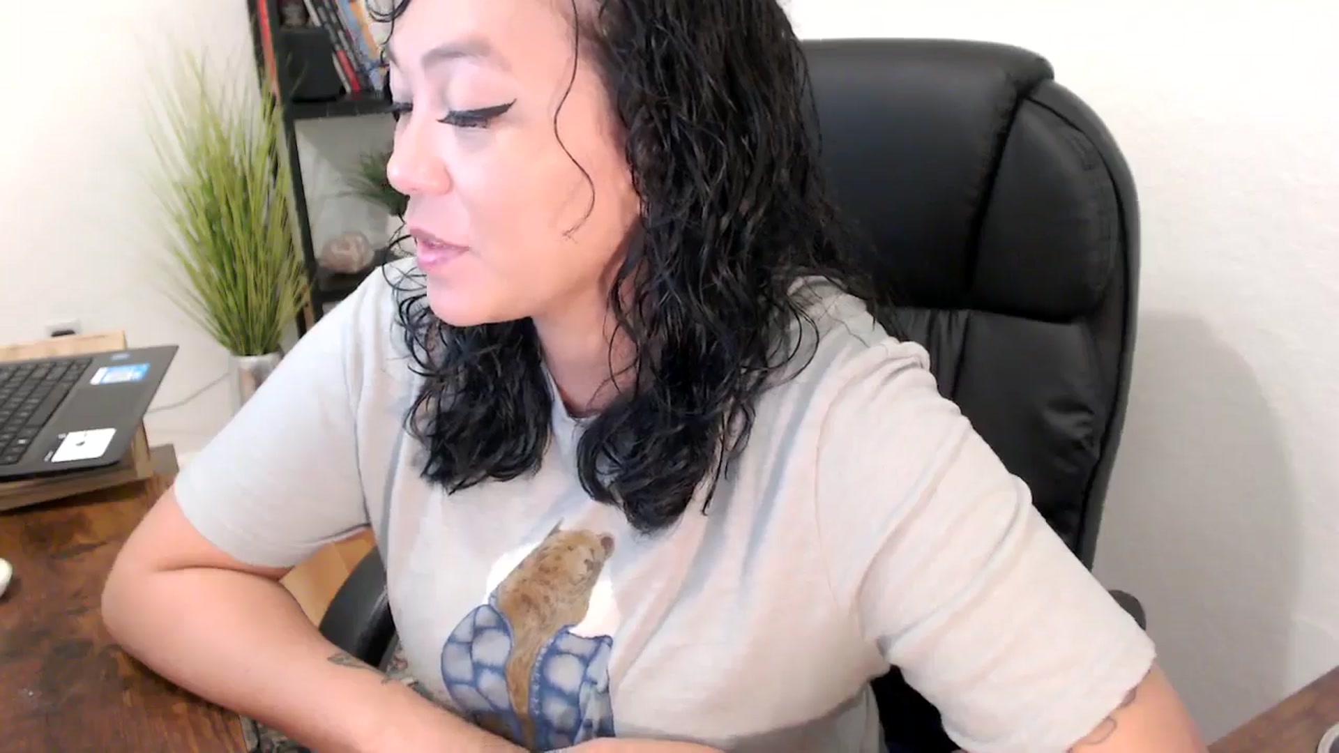 Gallery image thumbnail from MickaylaMinx's myfreecams stream on, 11/11/2024, 15:26 image 2 of 20