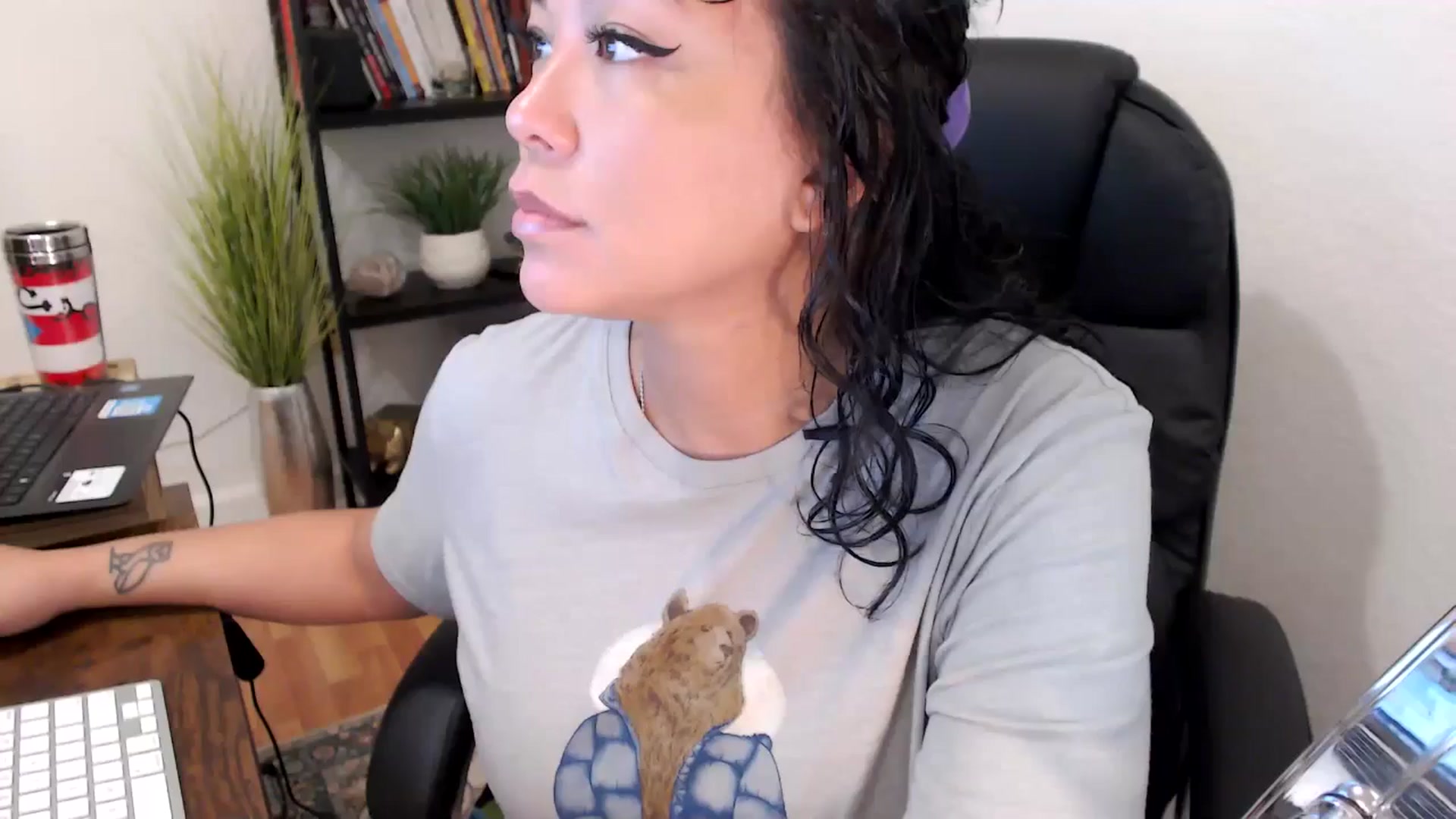 Gallery image thumbnail from MickaylaMinx's myfreecams stream on, 11/11/2024, 15:52 image 19 of 20