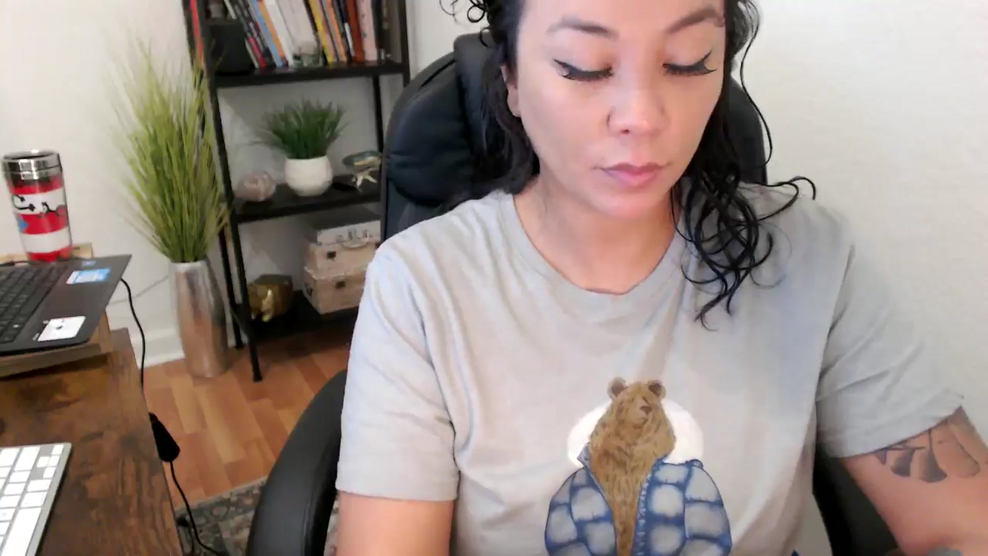 Gallery image thumbnail from MickaylaMinx's myfreecams stream on, 11/11/2024, 15:52 image 8 of 20