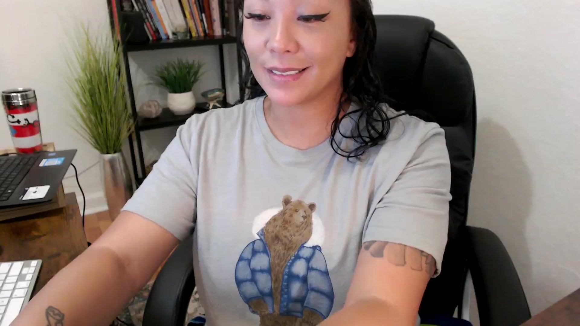 Gallery image thumbnail from MickaylaMinx's myfreecams stream on, 11/11/2024, 15:52 image 13 of 20