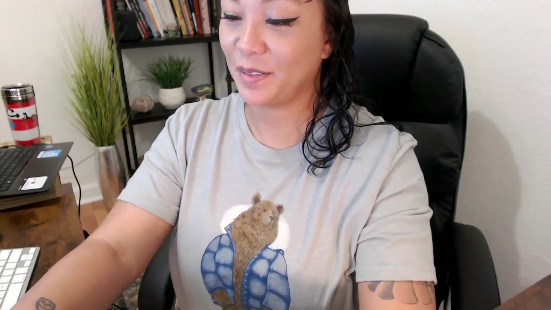 Gallery image thumbnail from MickaylaMinx's myfreecams stream on, 11/11/2024, 15:52 image 15 of 20