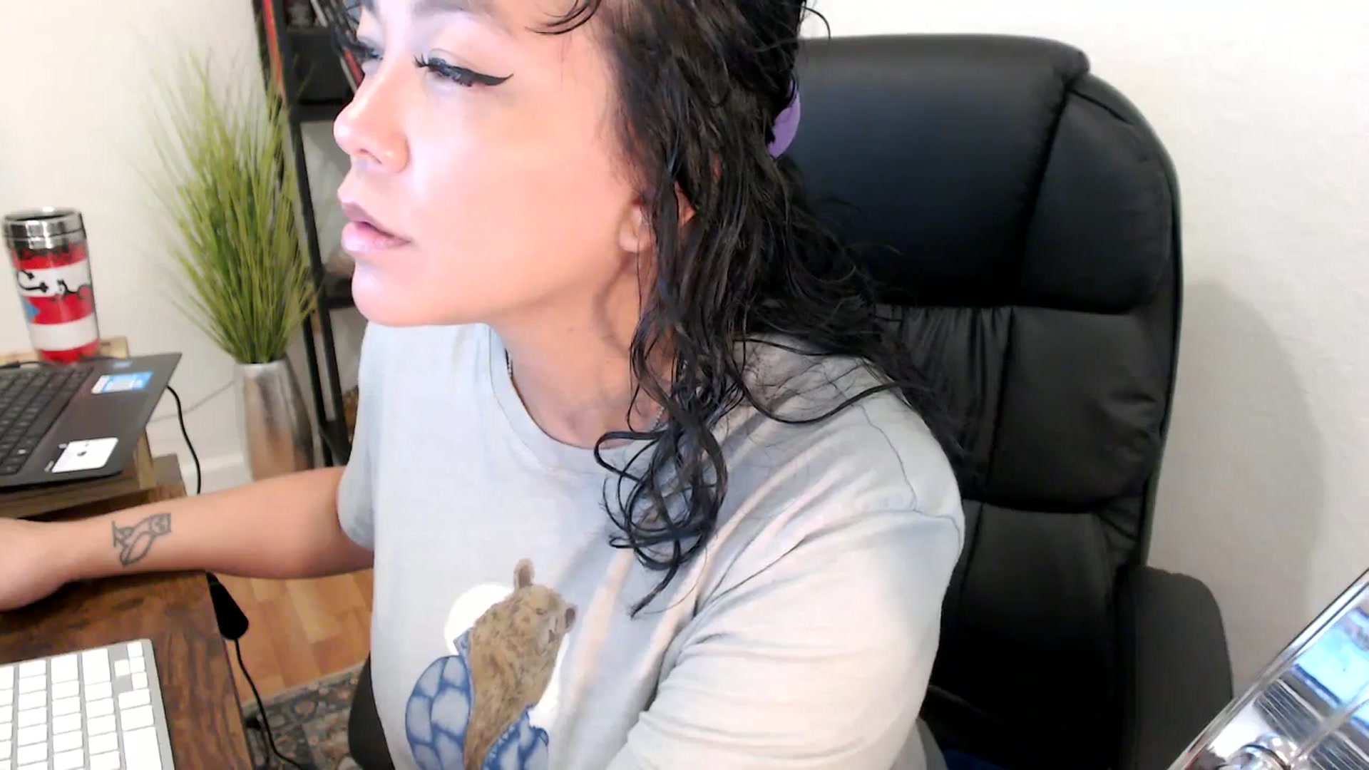 Gallery image thumbnail from MickaylaMinx's myfreecams stream on, 11/11/2024, 15:52 image 20 of 20