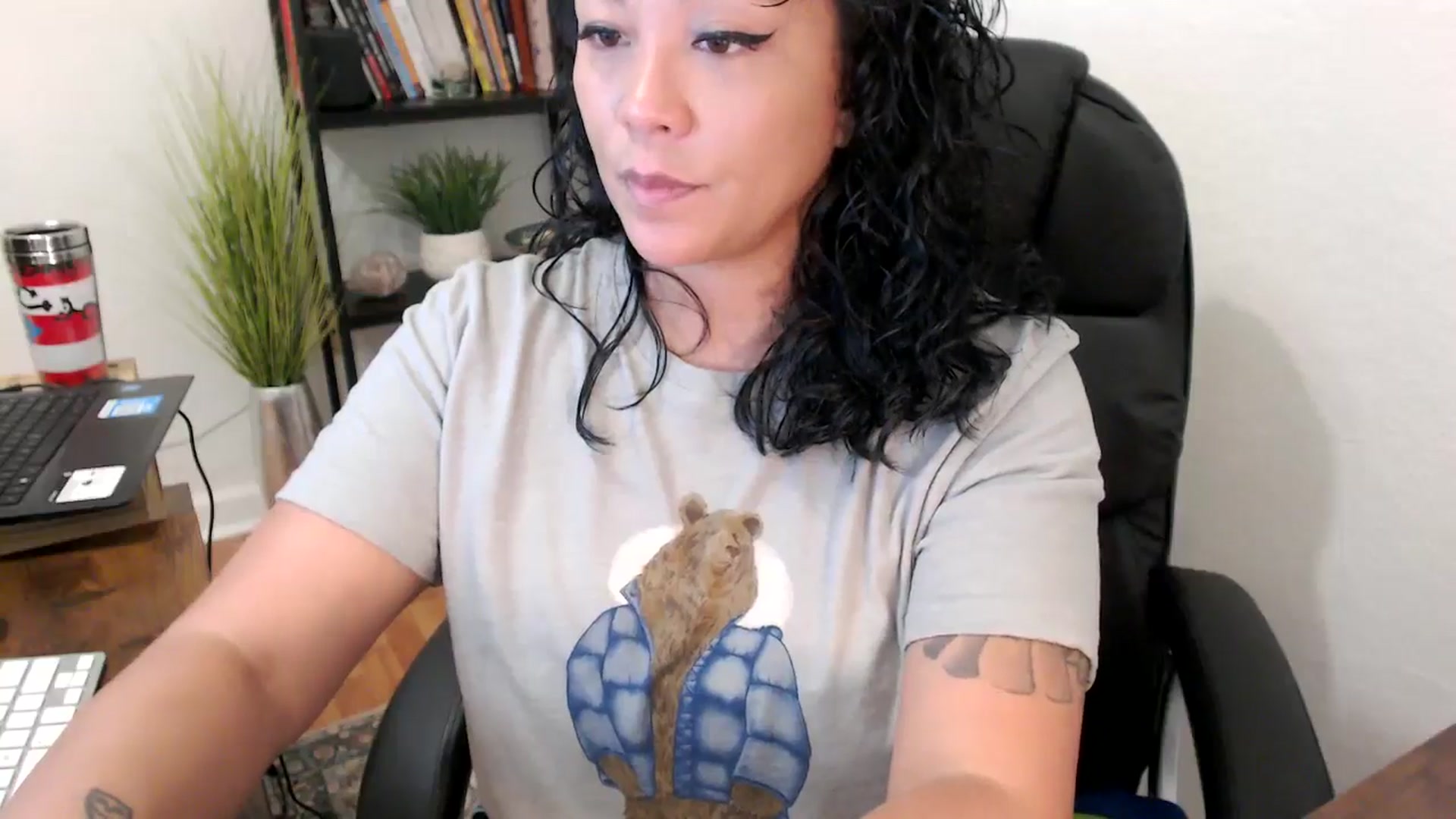 Gallery image thumbnail from MickaylaMinx's myfreecams stream on, 11/11/2024, 15:52 image 4 of 20