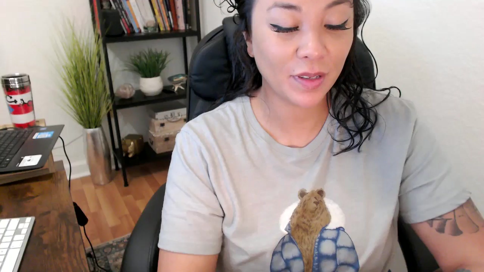 Gallery image thumbnail from MickaylaMinx's myfreecams stream on, 11/11/2024, 15:52 image 7 of 20