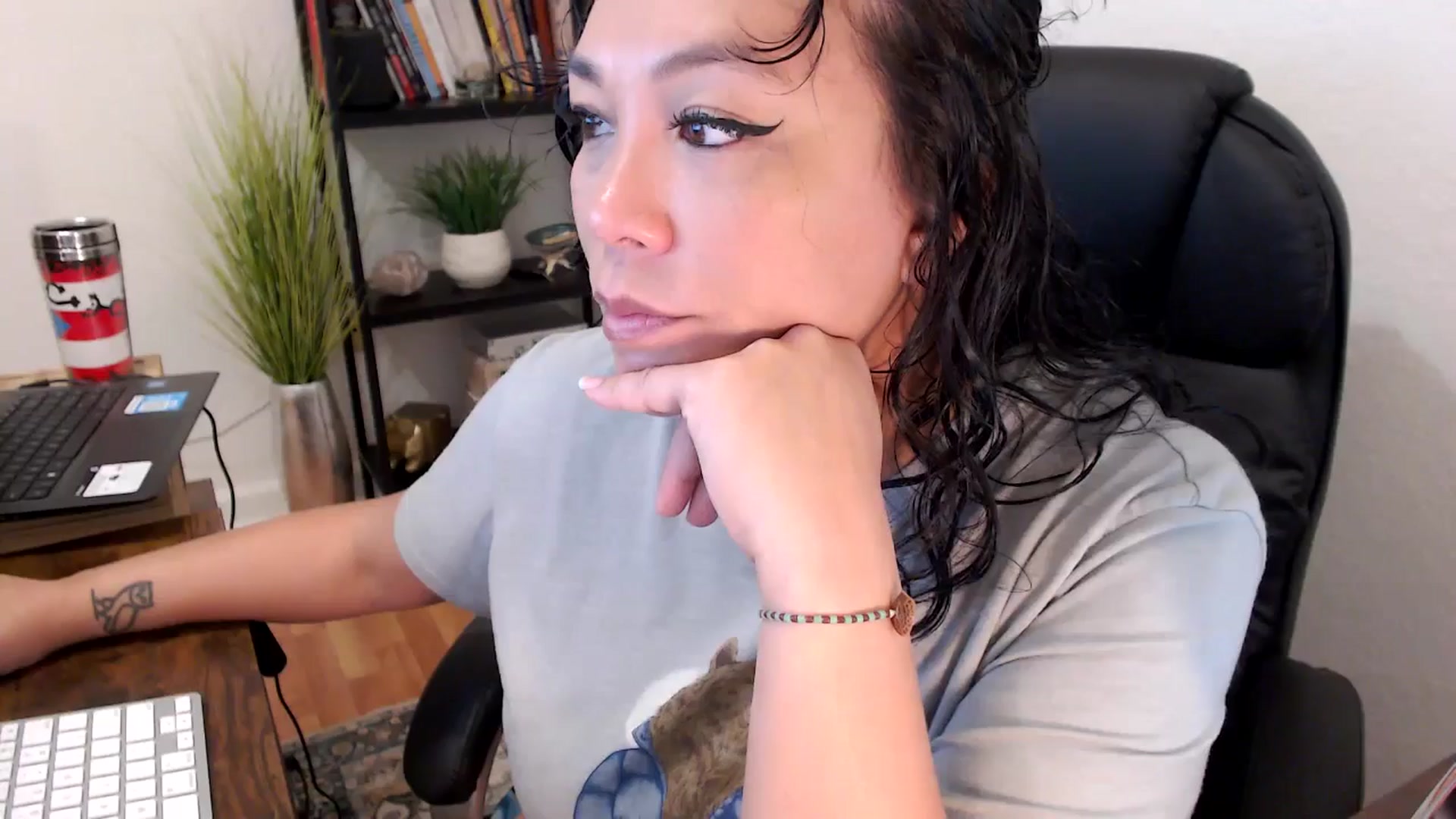 Gallery image thumbnail from MickaylaMinx's myfreecams stream on, 11/11/2024, 16:28 image 1 of 20
