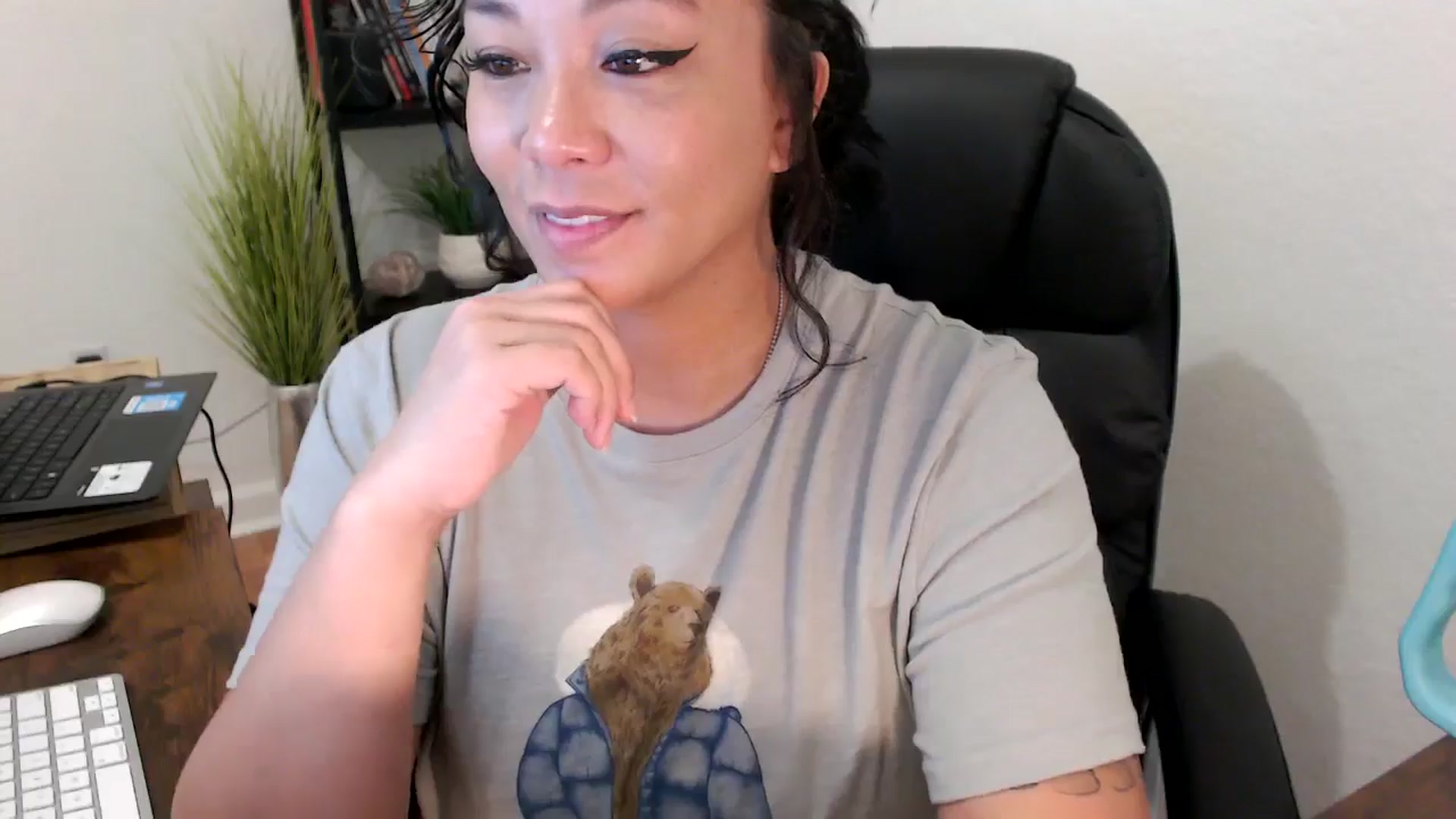 Gallery image thumbnail from MickaylaMinx's myfreecams stream on, 11/11/2024, 17:09 image 16 of 20