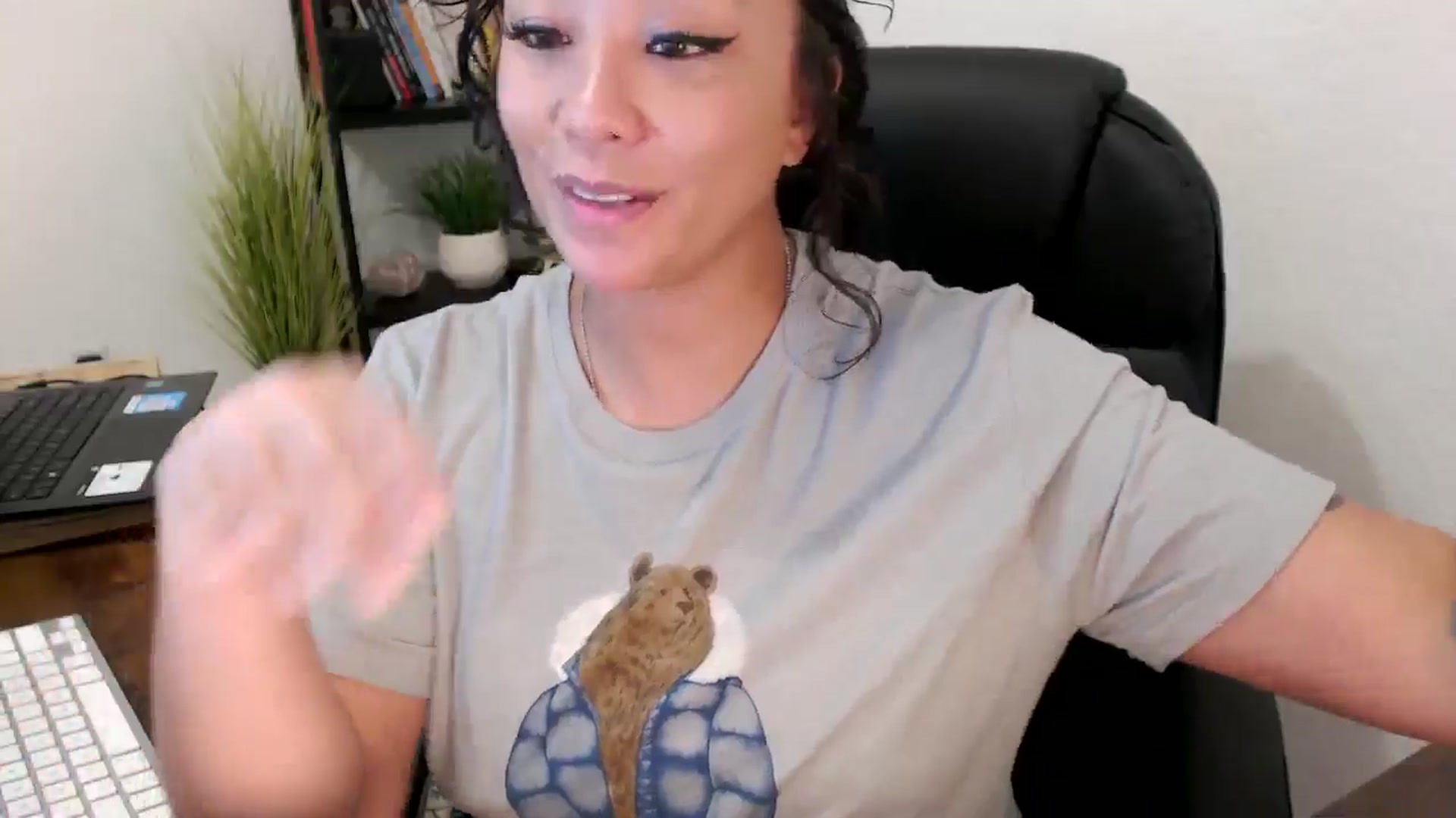 Gallery image thumbnail from MickaylaMinx's myfreecams stream on, 11/11/2024, 17:09 image 2 of 20