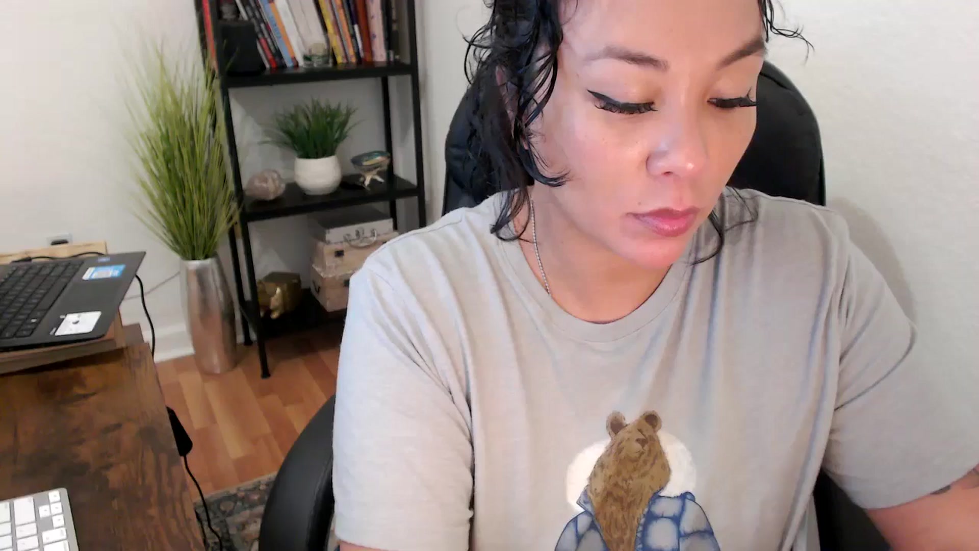 Gallery image thumbnail from MickaylaMinx's myfreecams stream on, 11/11/2024, 18:16 image 10 of 20