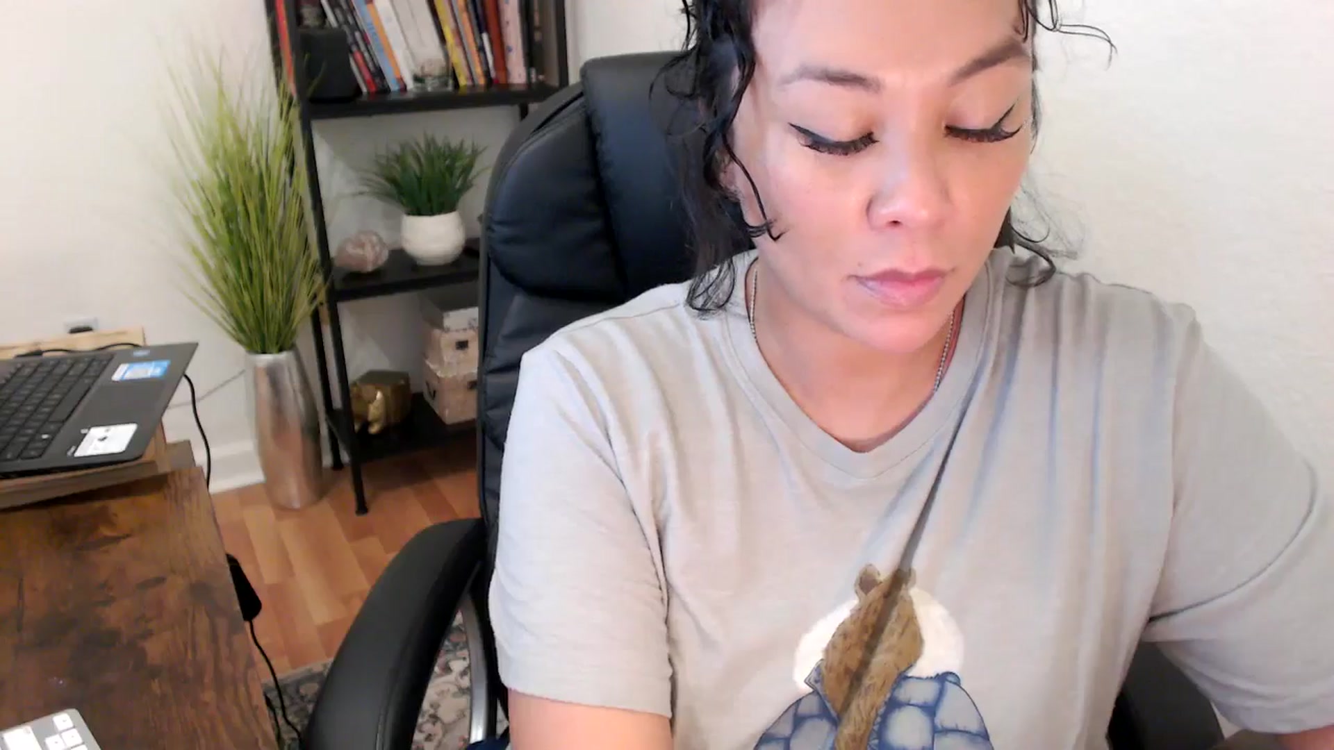 Gallery image thumbnail from MickaylaMinx's myfreecams stream on, 11/11/2024, 19:04 image 20 of 20