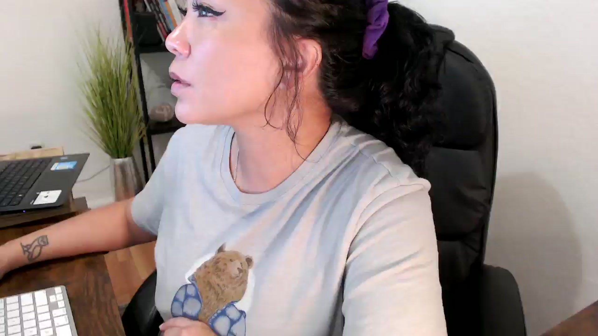Gallery image thumbnail from MickaylaMinx's myfreecams stream on, 11/11/2024, 19:48 image 11 of 20