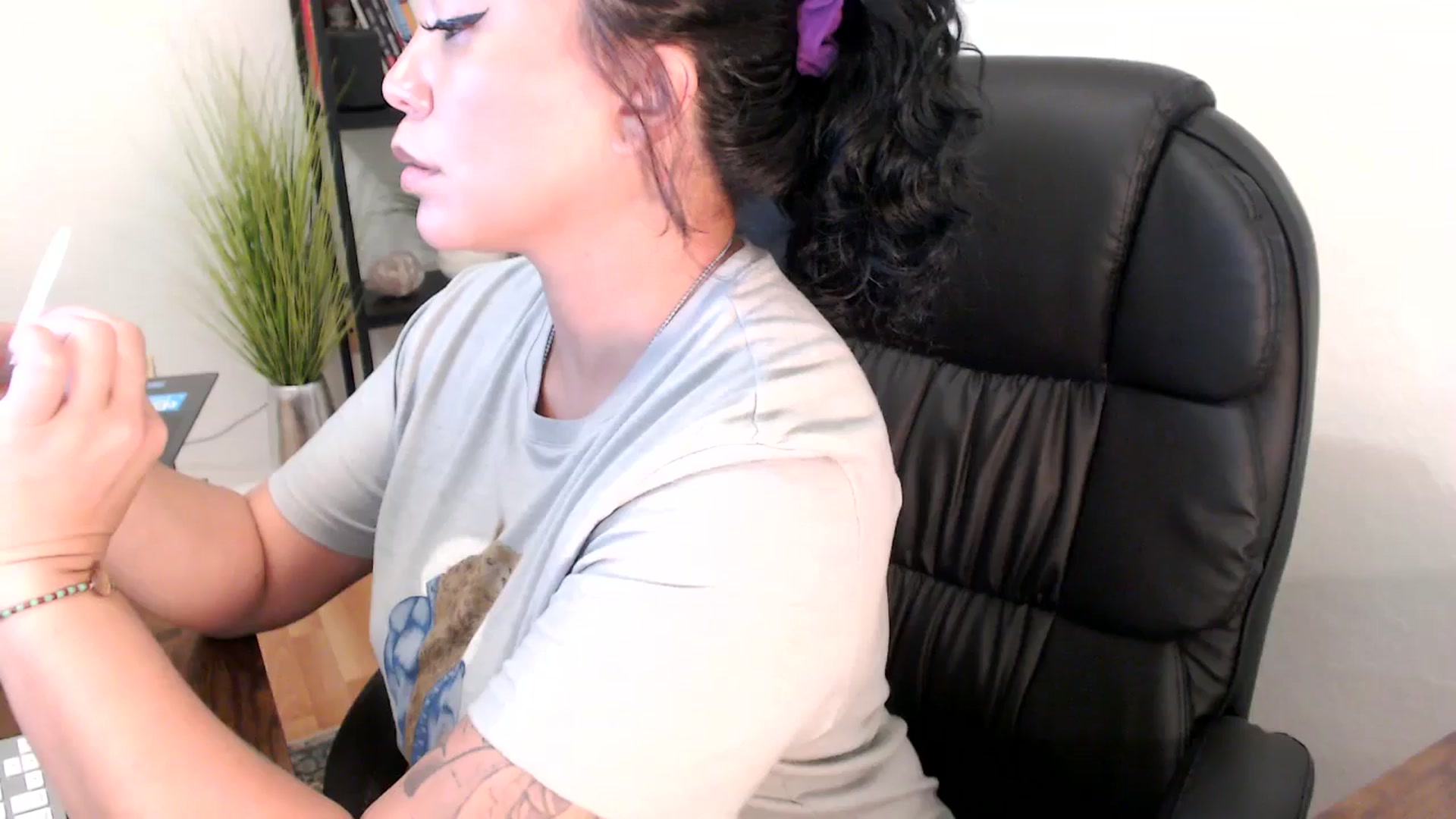 Gallery image thumbnail from MickaylaMinx's myfreecams stream on, 11/11/2024, 19:48 image 1 of 20