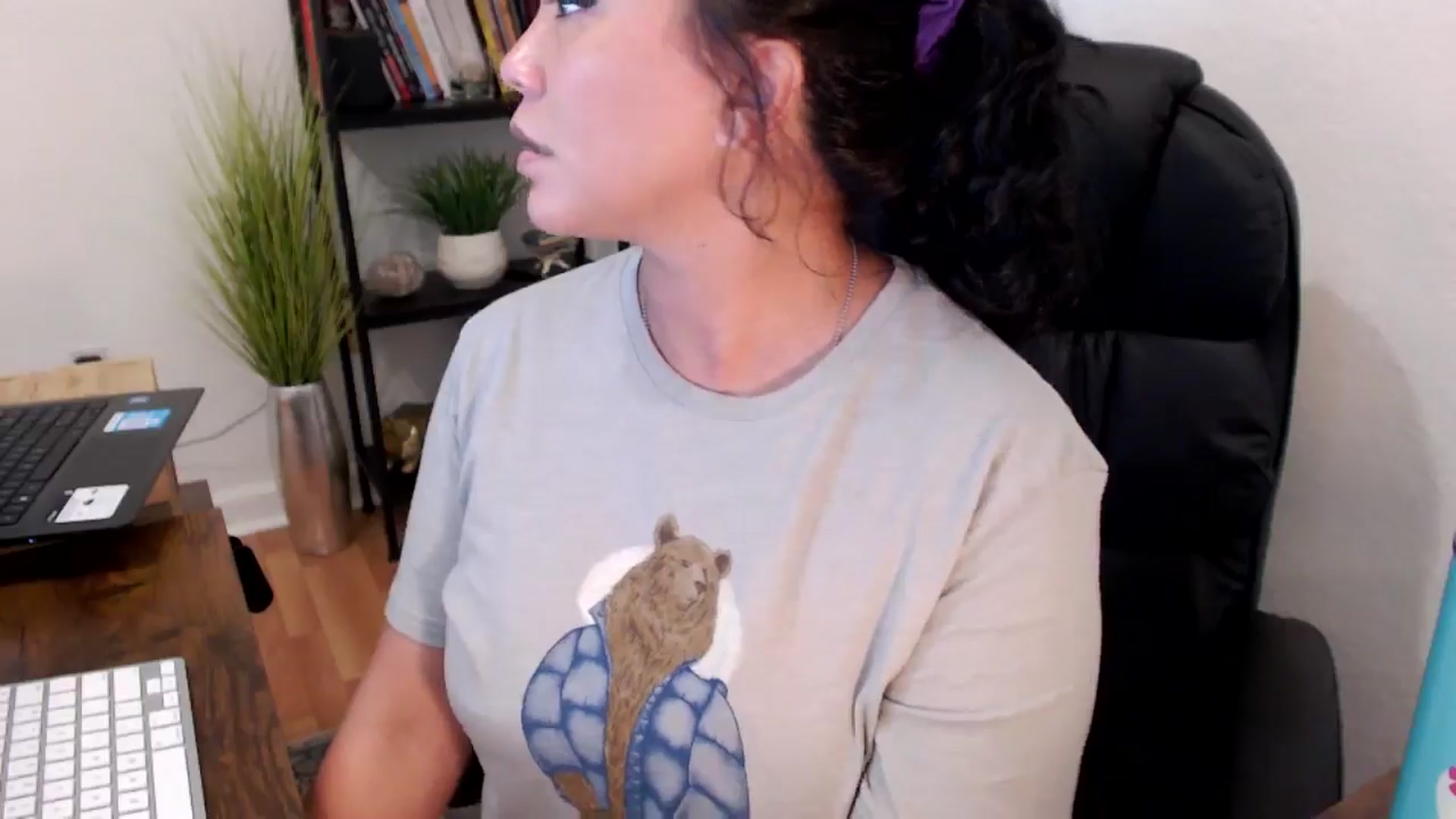 Gallery image thumbnail from MickaylaMinx's myfreecams stream on, 11/11/2024, 20:16 image 20 of 20