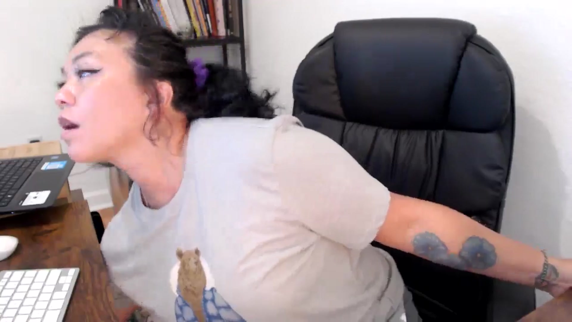 Gallery image thumbnail from MickaylaMinx's myfreecams stream on, 11/11/2024, 20:16 image 9 of 20