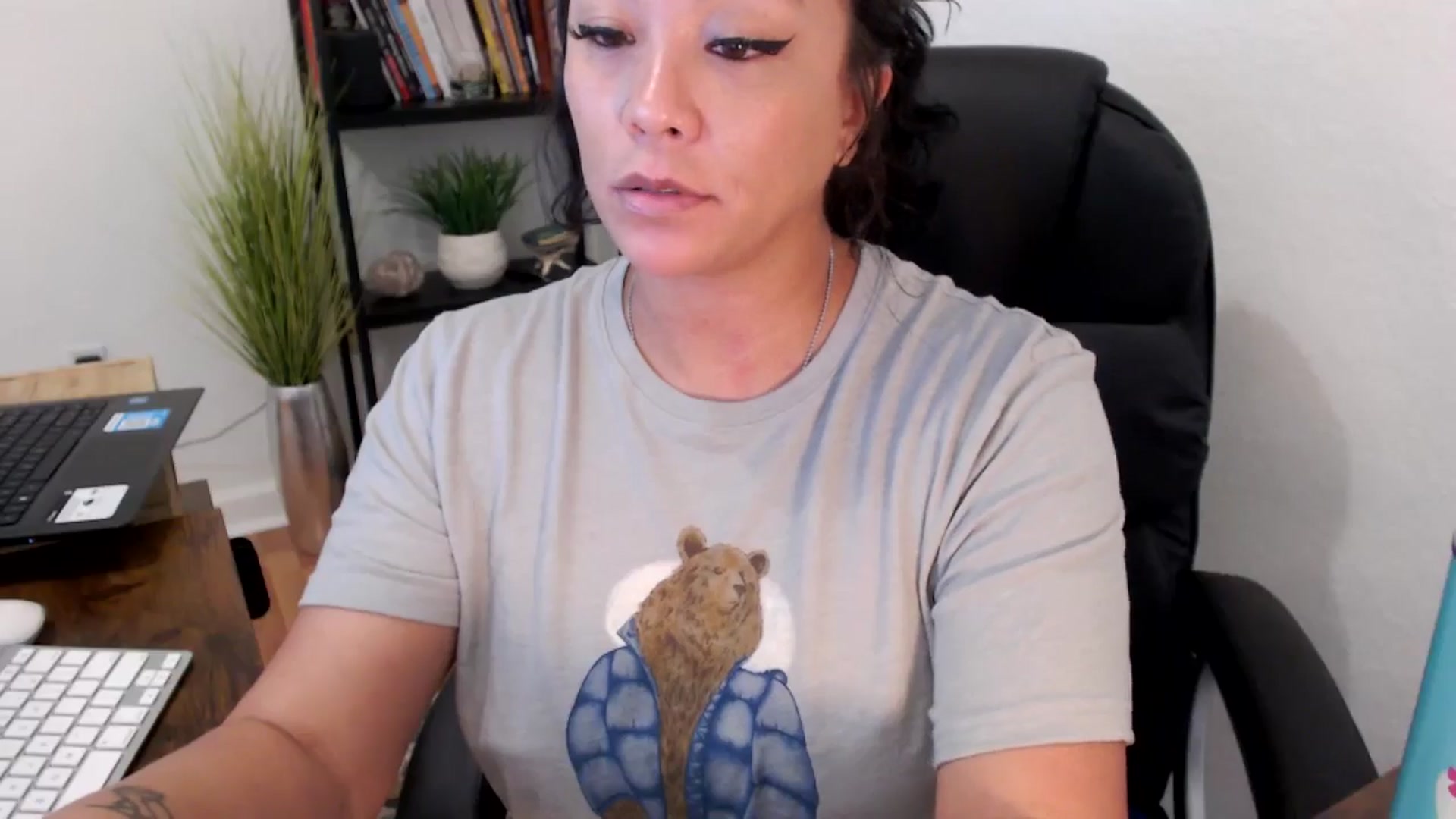 Gallery image thumbnail from MickaylaMinx's myfreecams stream on, 11/11/2024, 20:16 image 14 of 20