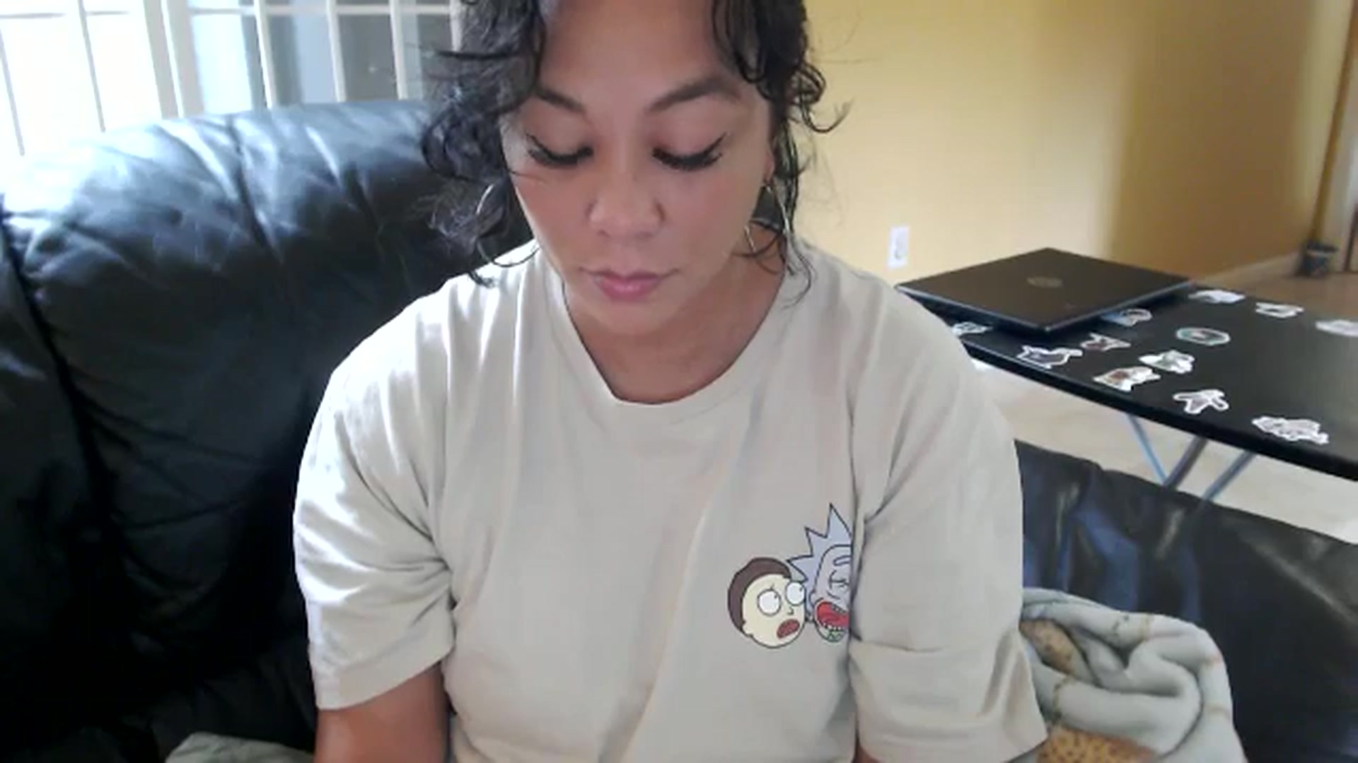 Gallery image thumbnail from MickaylaMinx's myfreecams stream on, 11/18/2024, 18:07 image 17 of 20