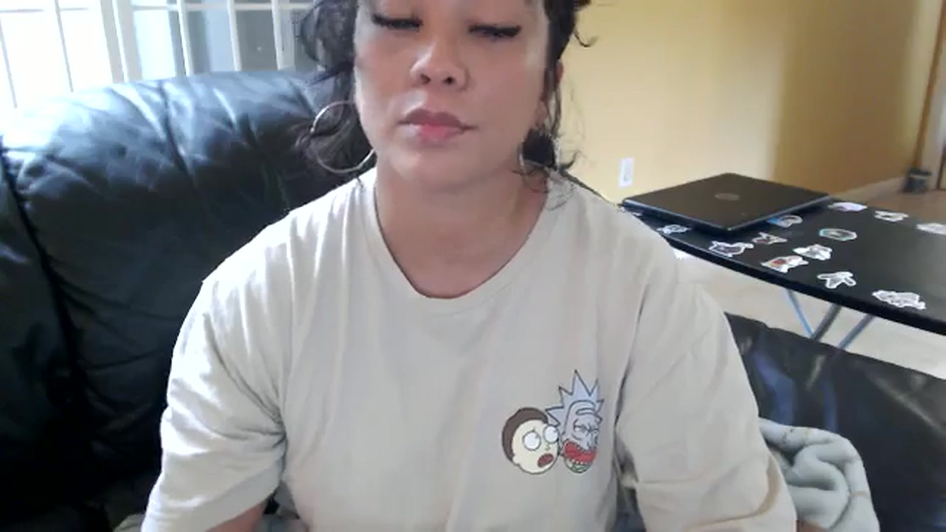 Gallery image thumbnail from MickaylaMinx's myfreecams stream on, 11/18/2024, 18:07 image 18 of 20