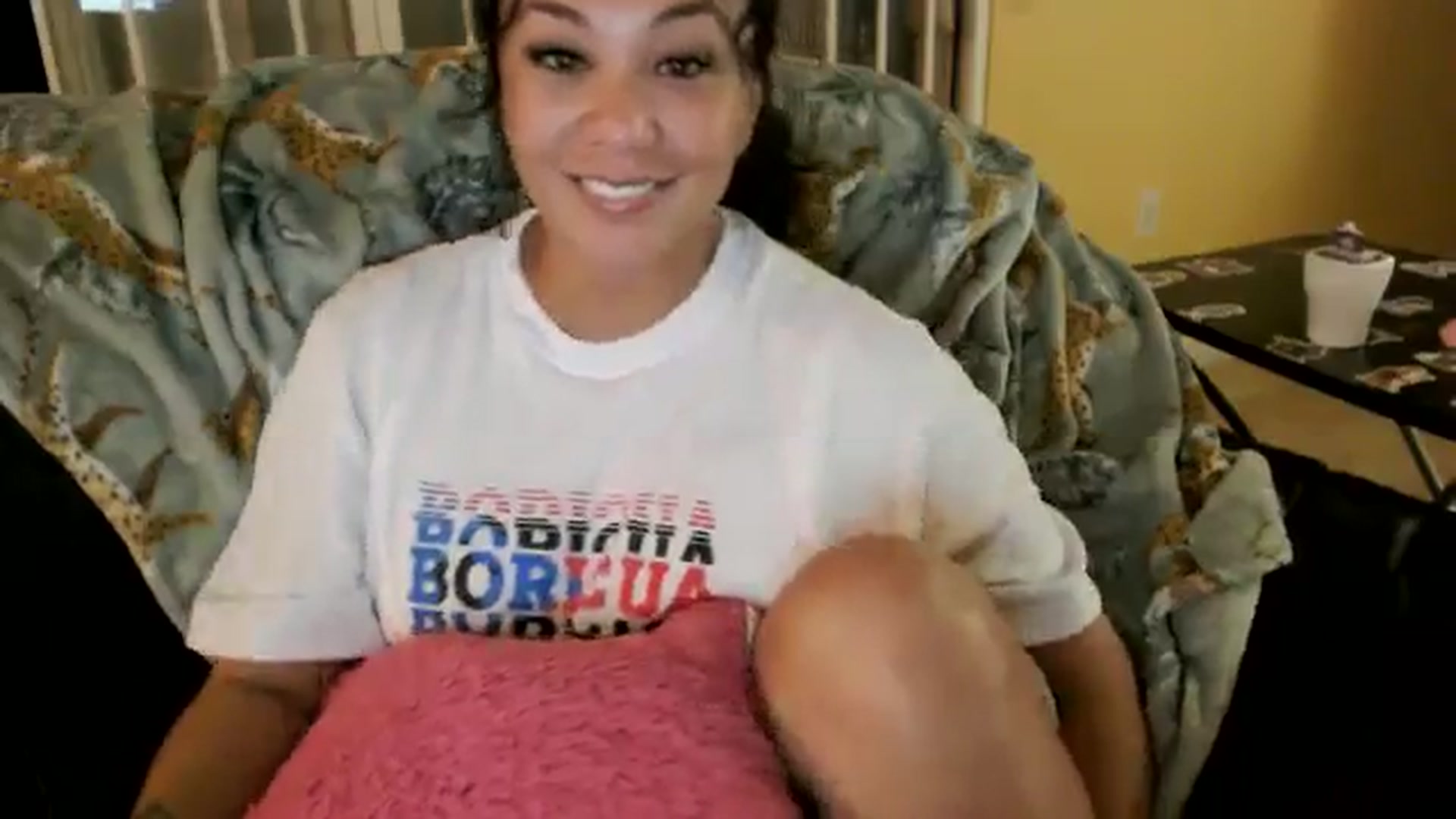 Gallery image thumbnail from MickaylaMinx's myfreecams stream on, 11/20/2024, 24:45 image 6 of 20