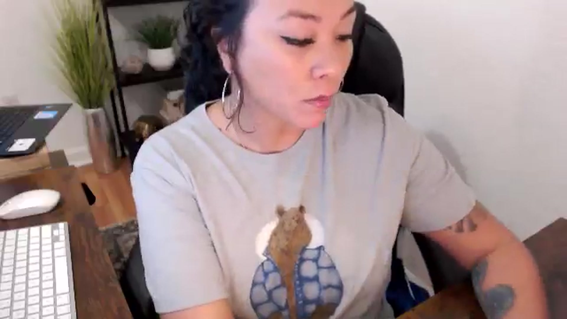 Gallery image thumbnail from MickaylaMinx's myfreecams stream on, 11/21/2024, 16:10 image 4 of 20