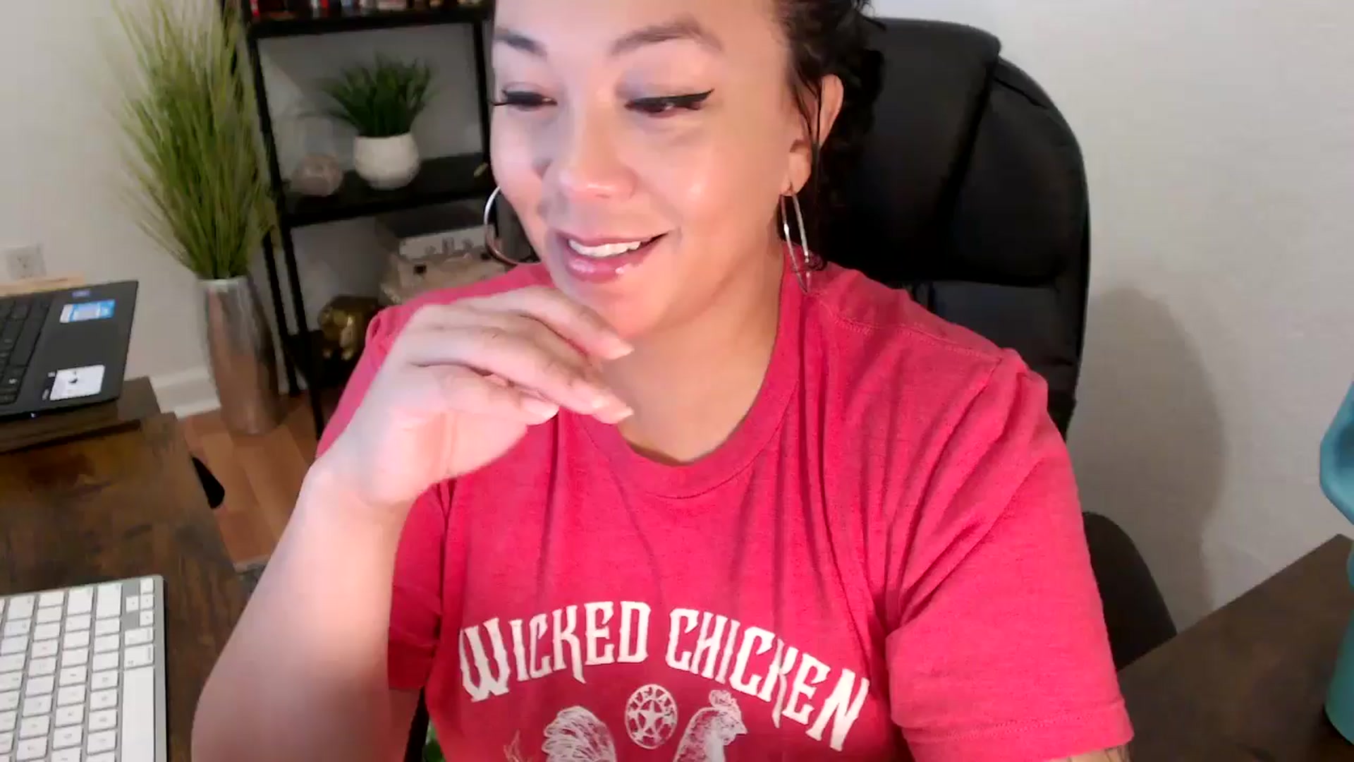 Gallery image thumbnail from MickaylaMinx's myfreecams stream on, 11/22/2024, 16:47 image 1 of 20
