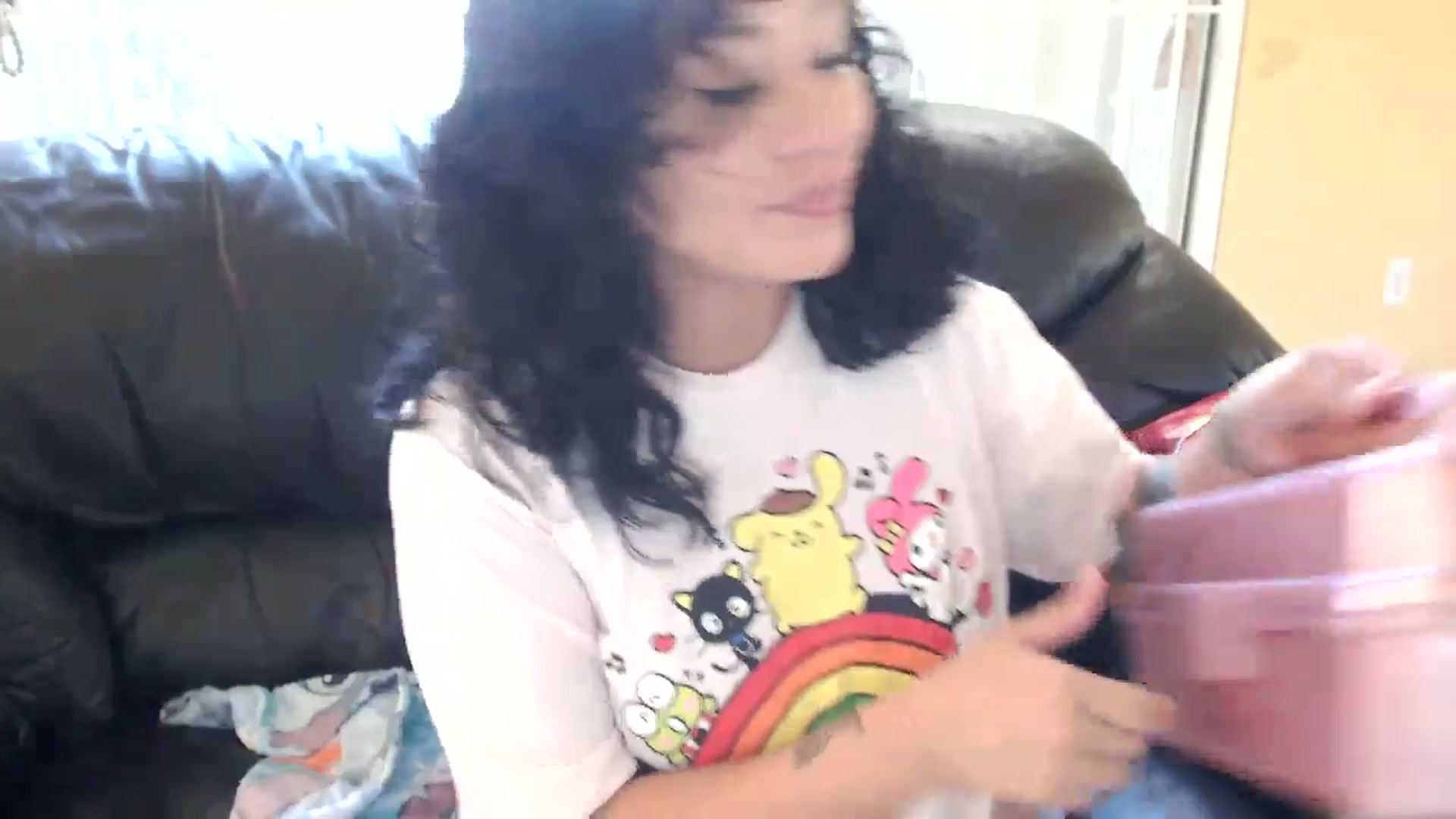 Gallery image thumbnail from MickaylaMinx's myfreecams stream on, 11/23/2024, 20:14 image 10 of 20