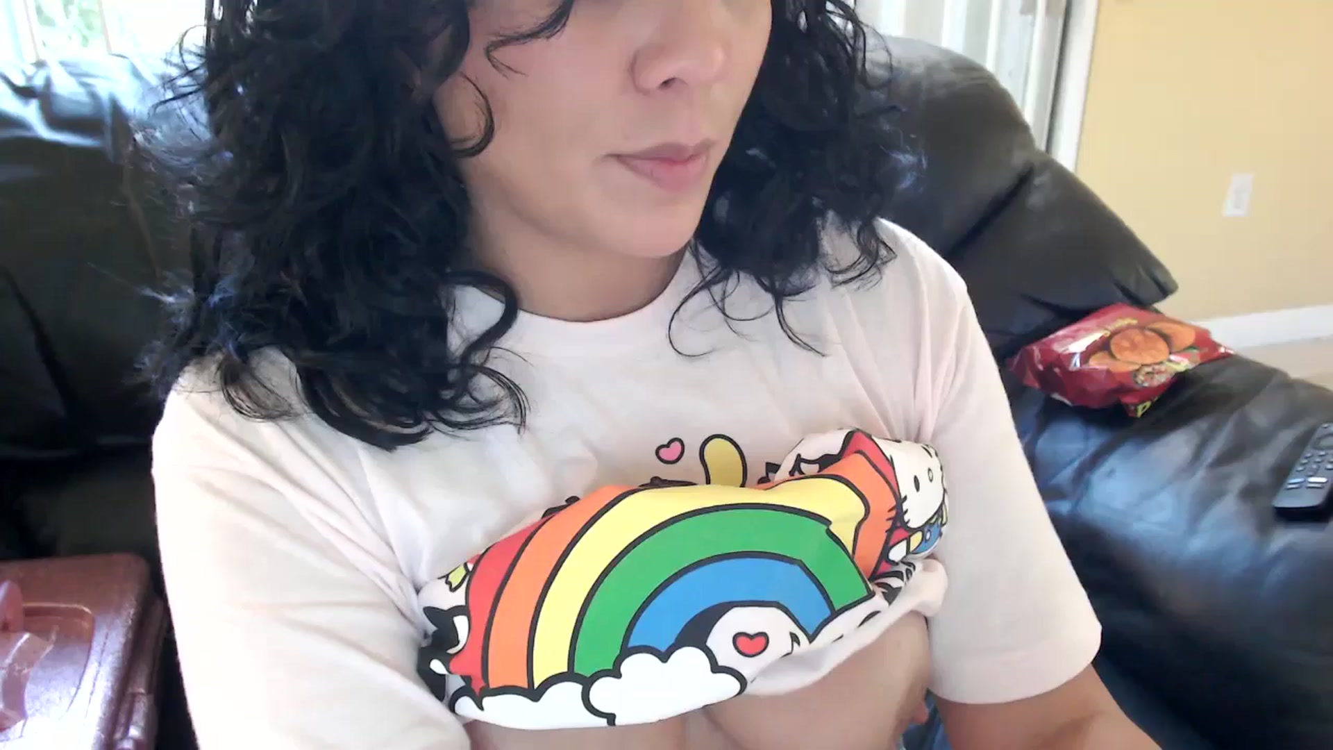 Gallery image thumbnail from MickaylaMinx's myfreecams stream on, 11/23/2024, 20:14 image 1 of 20
