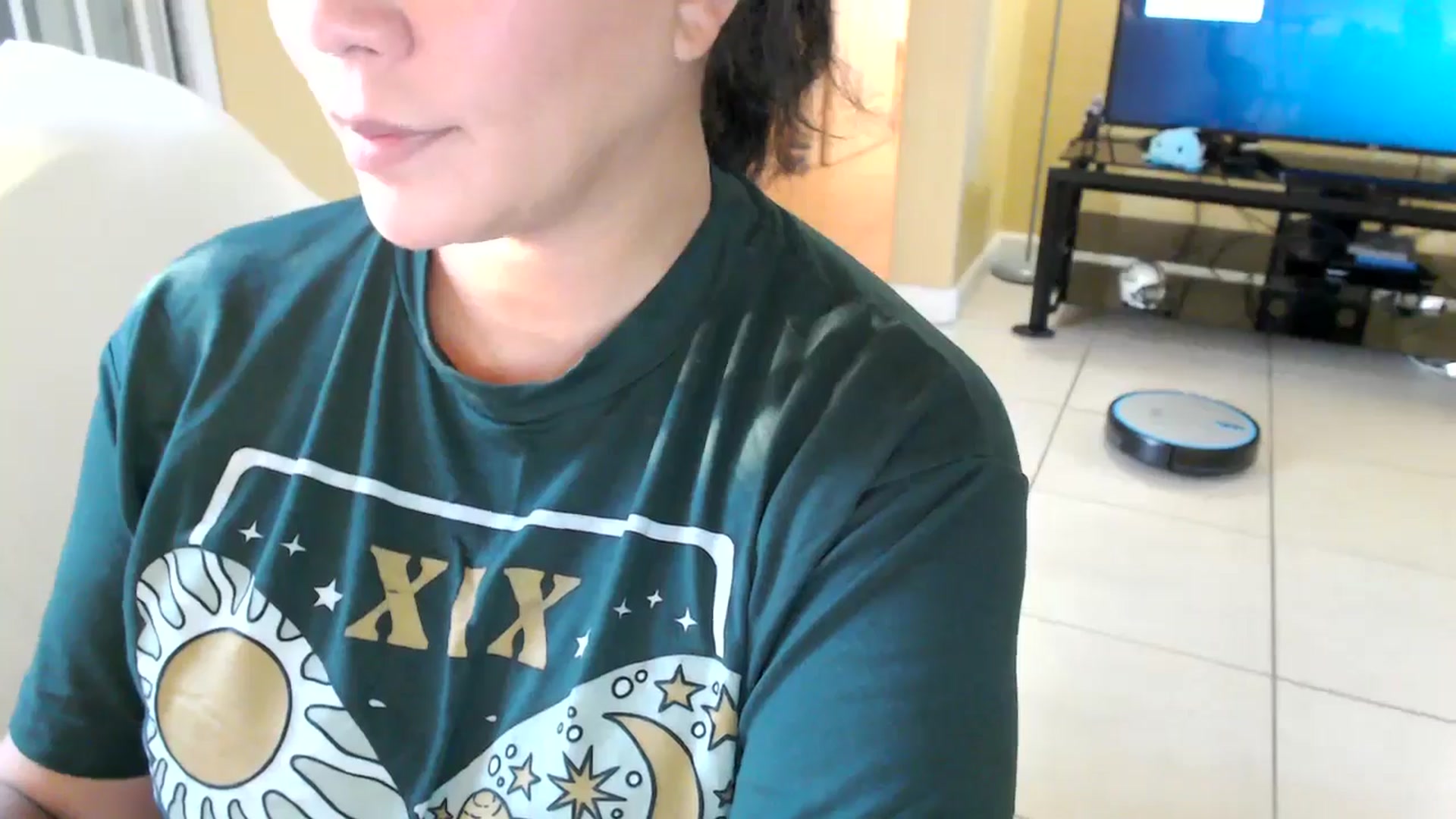 Gallery image thumbnail from MickaylaMinx's myfreecams stream on, 11/24/2024, 22:21 image 5 of 20